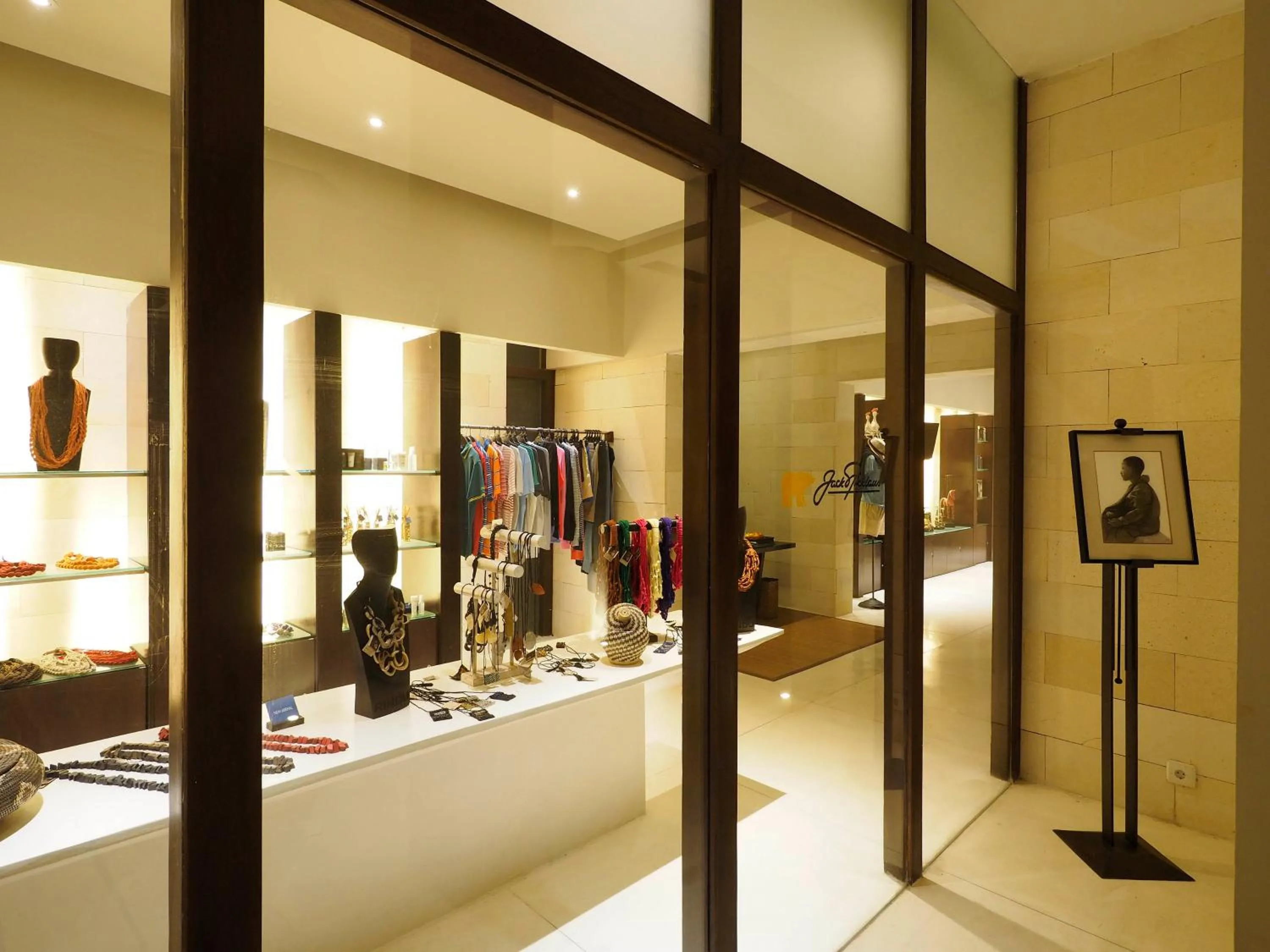 On-site shops in The Bale Nusa Dua by LifestyleRetreats