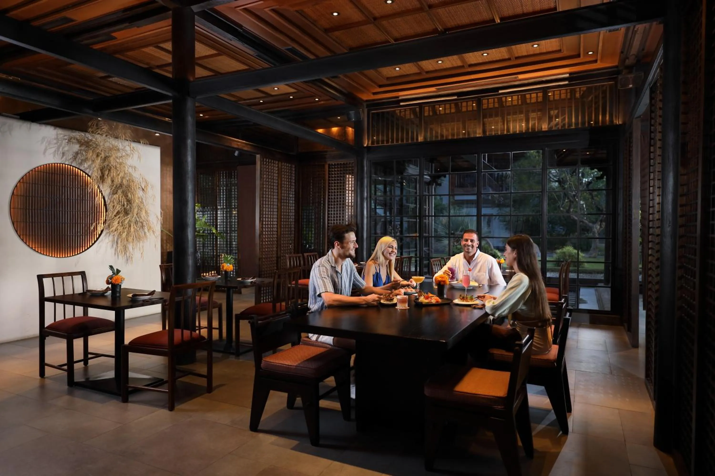 Restaurant/places to eat in Padma Resort Legian