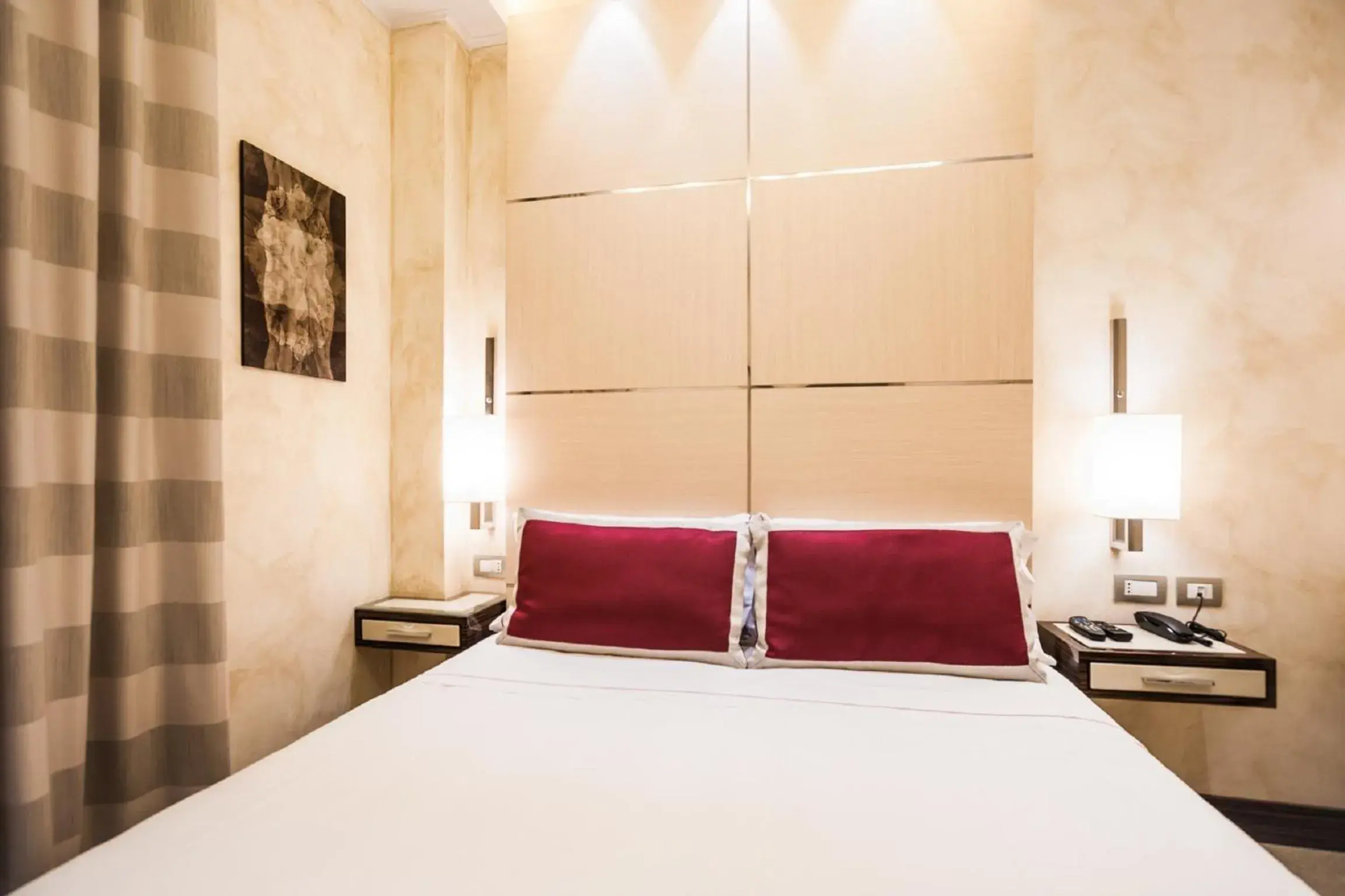 Double Room in Maison Candia Luxury House Double Room in Maison Candia Luxury House