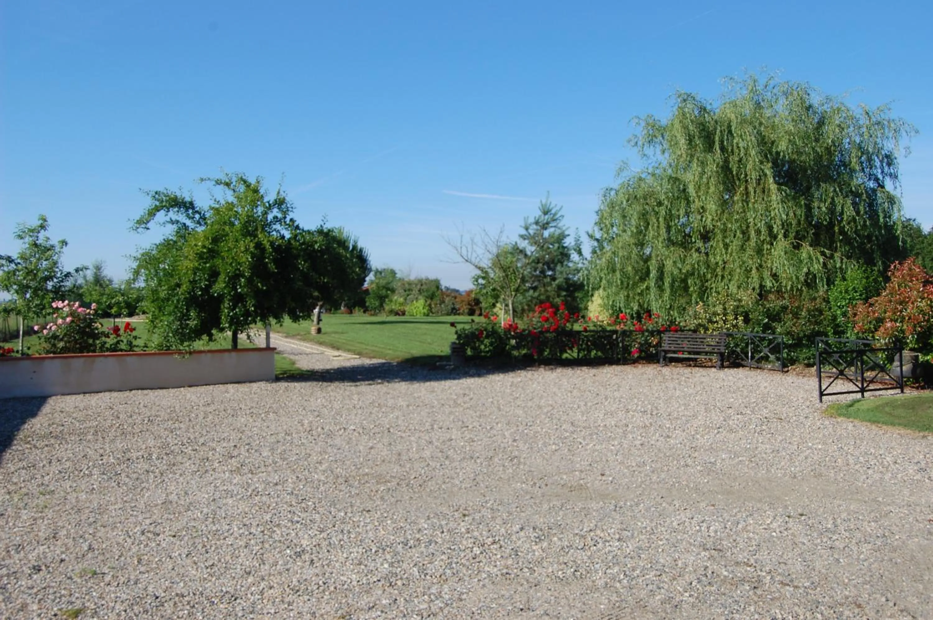 Garden view in Douce France 82