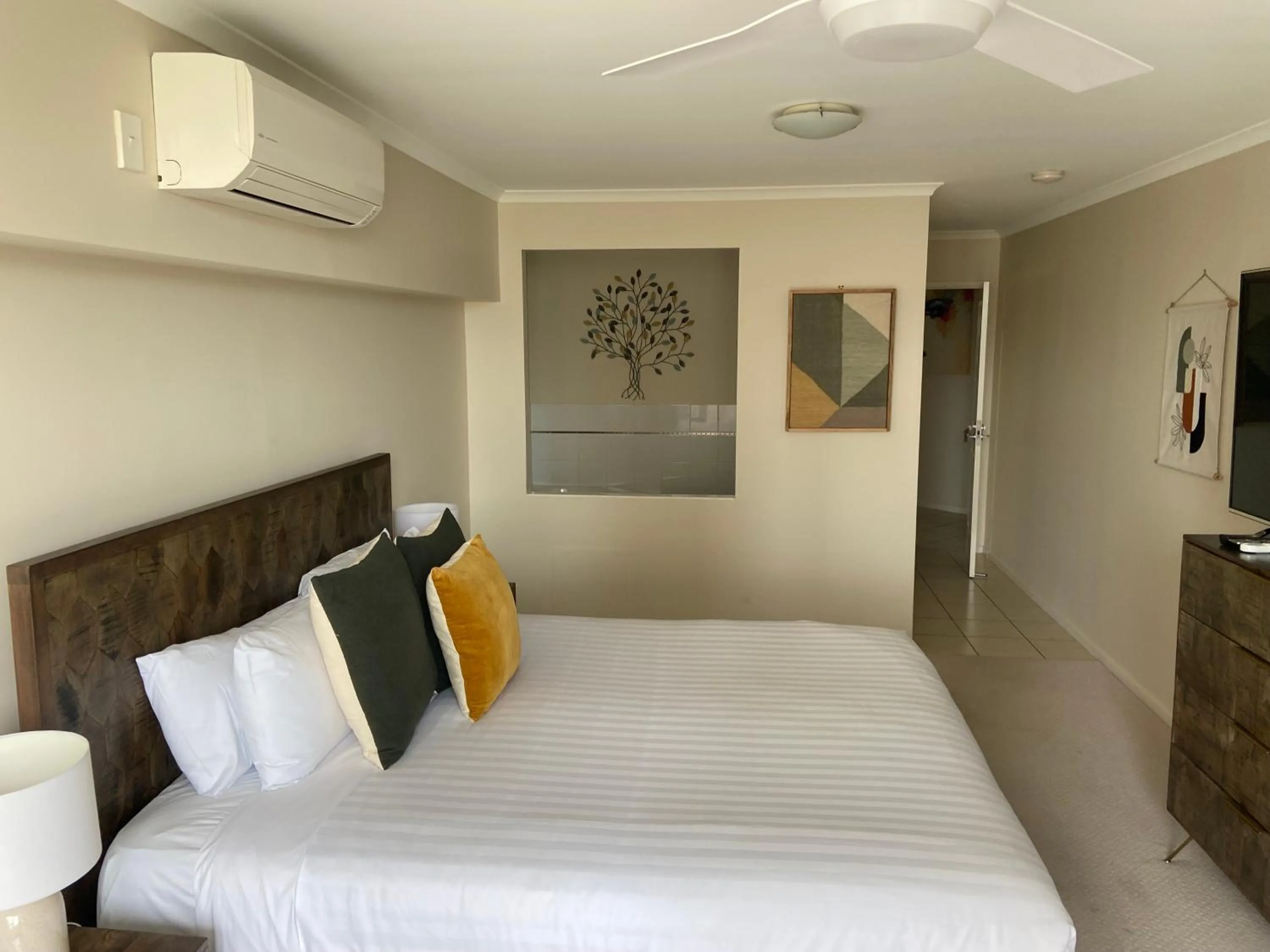 Bed in Ki-ea Apartments