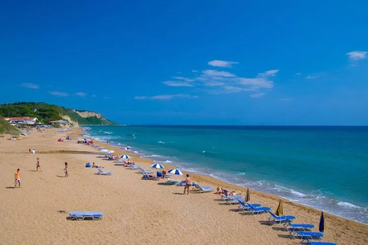 Beach in Metaxa Apartments