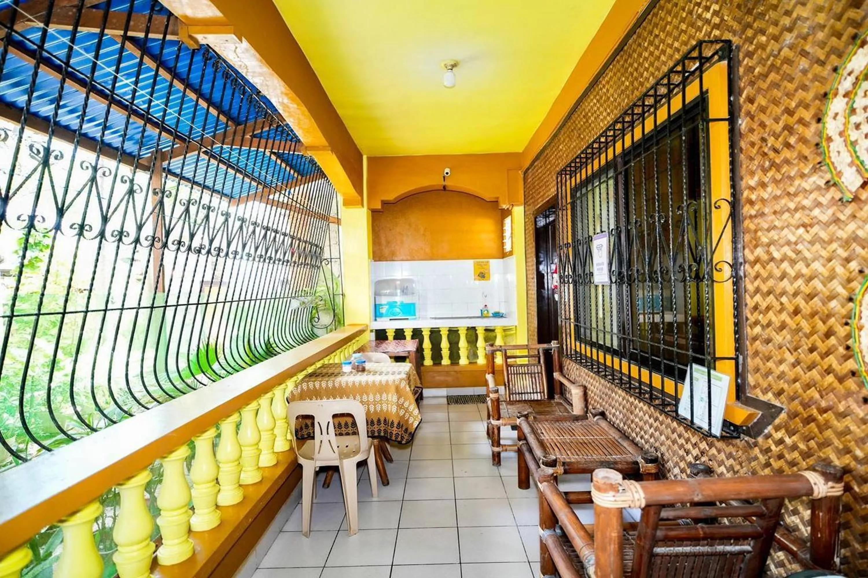 Patio in Gracias Inn Boracay