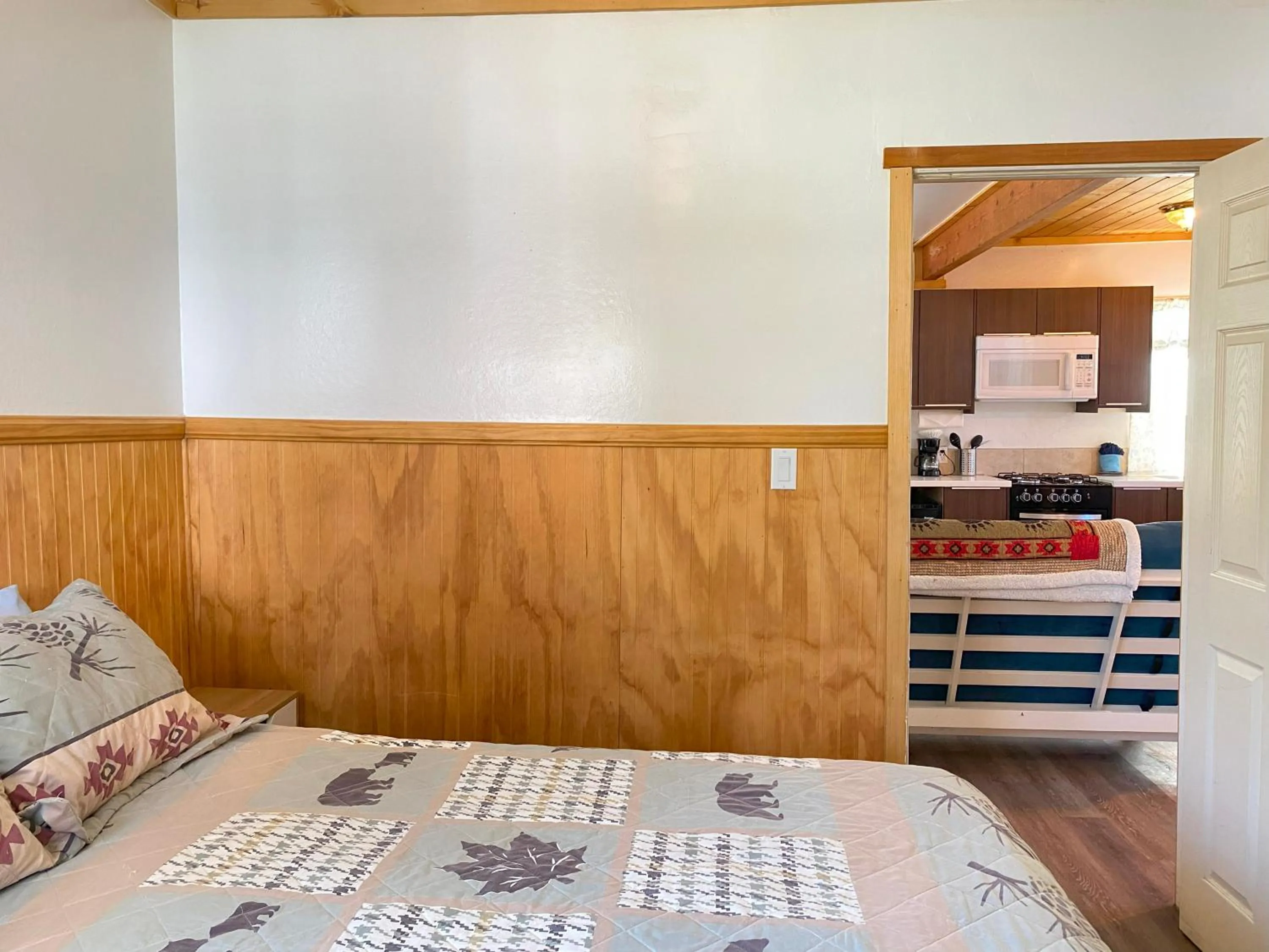 Bed in Blue Horizon Lodge