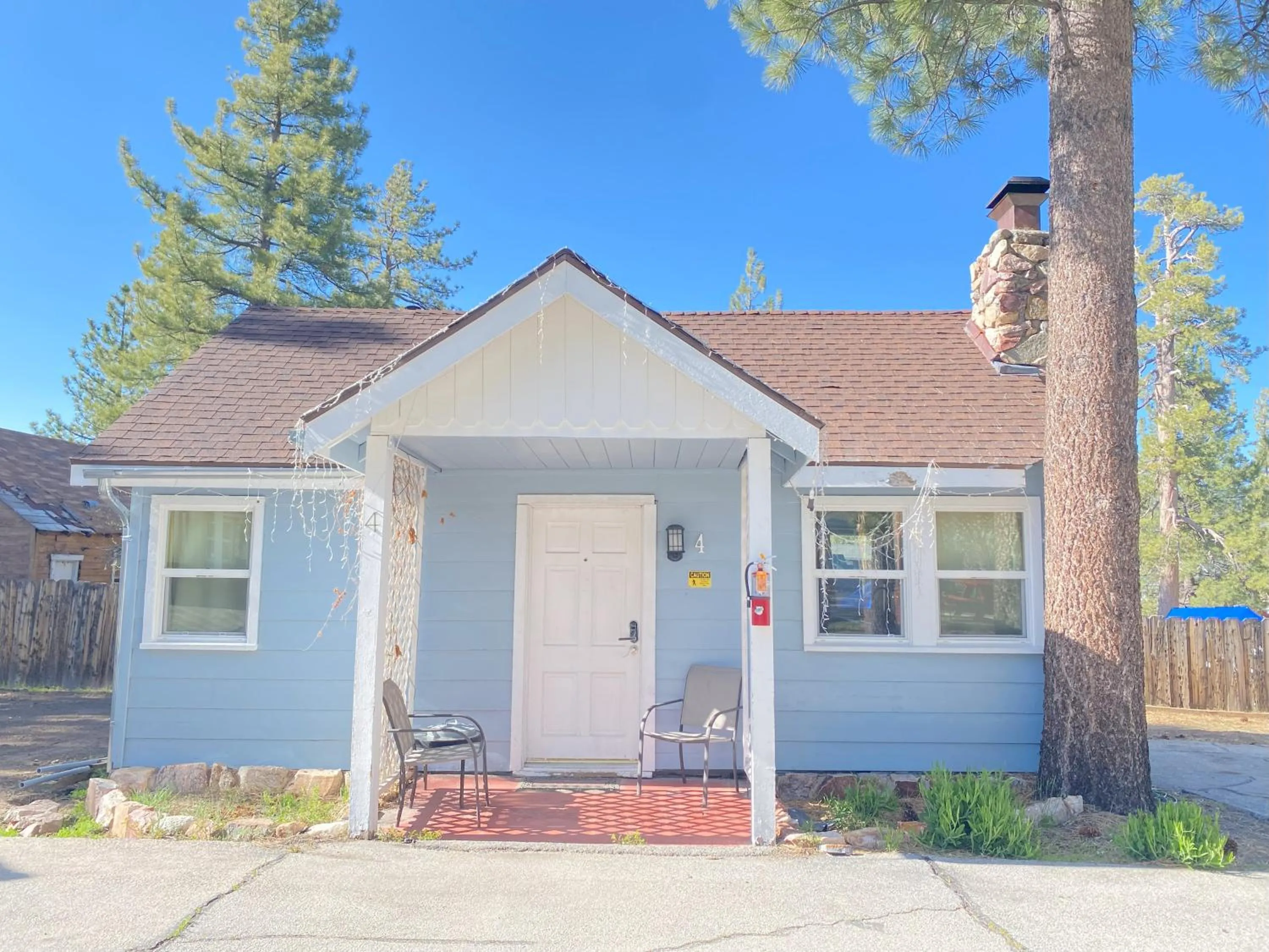 Facade/entrance in Blue Horizon Lodge