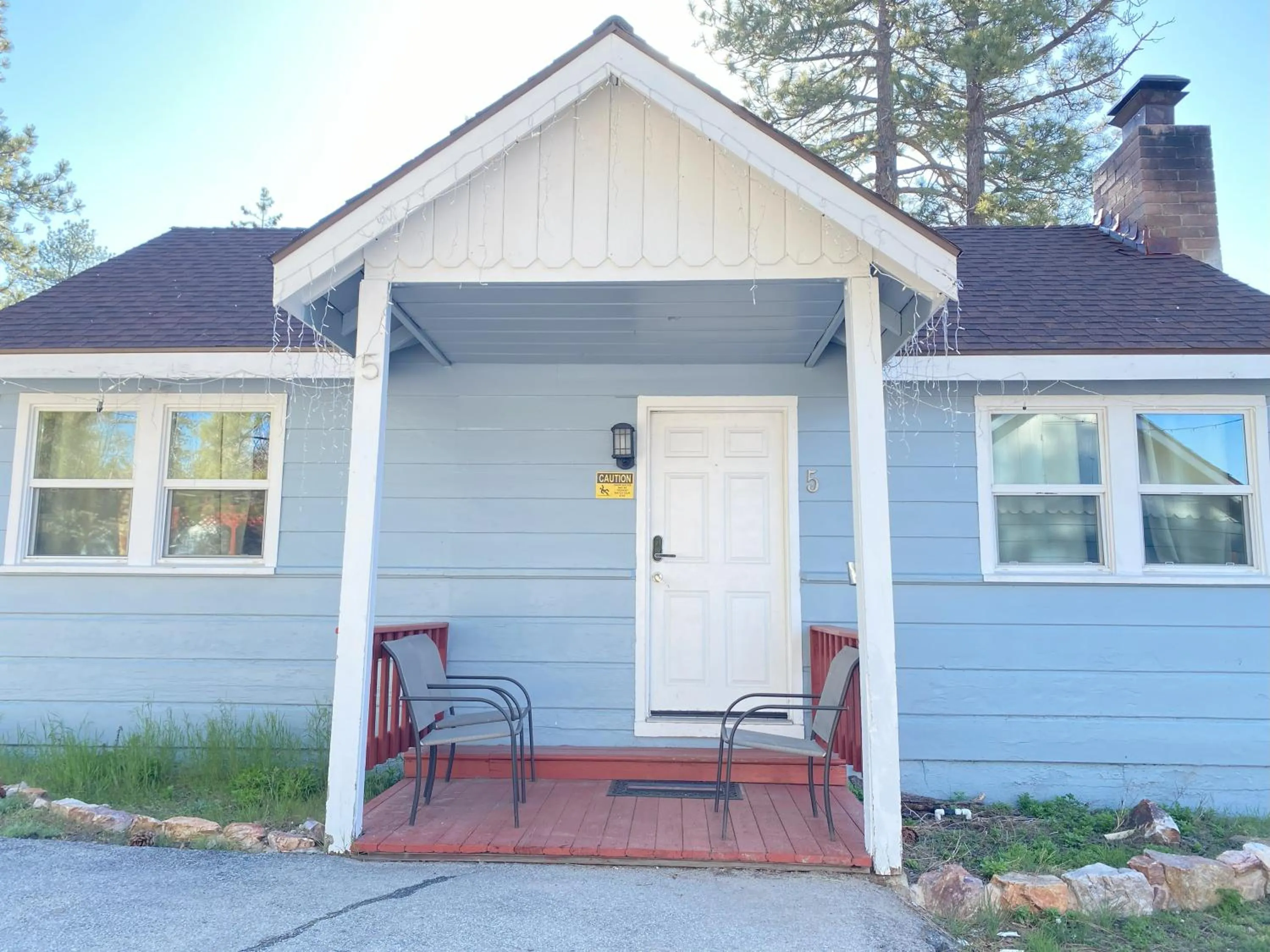 Facade/entrance in Blue Horizon Lodge