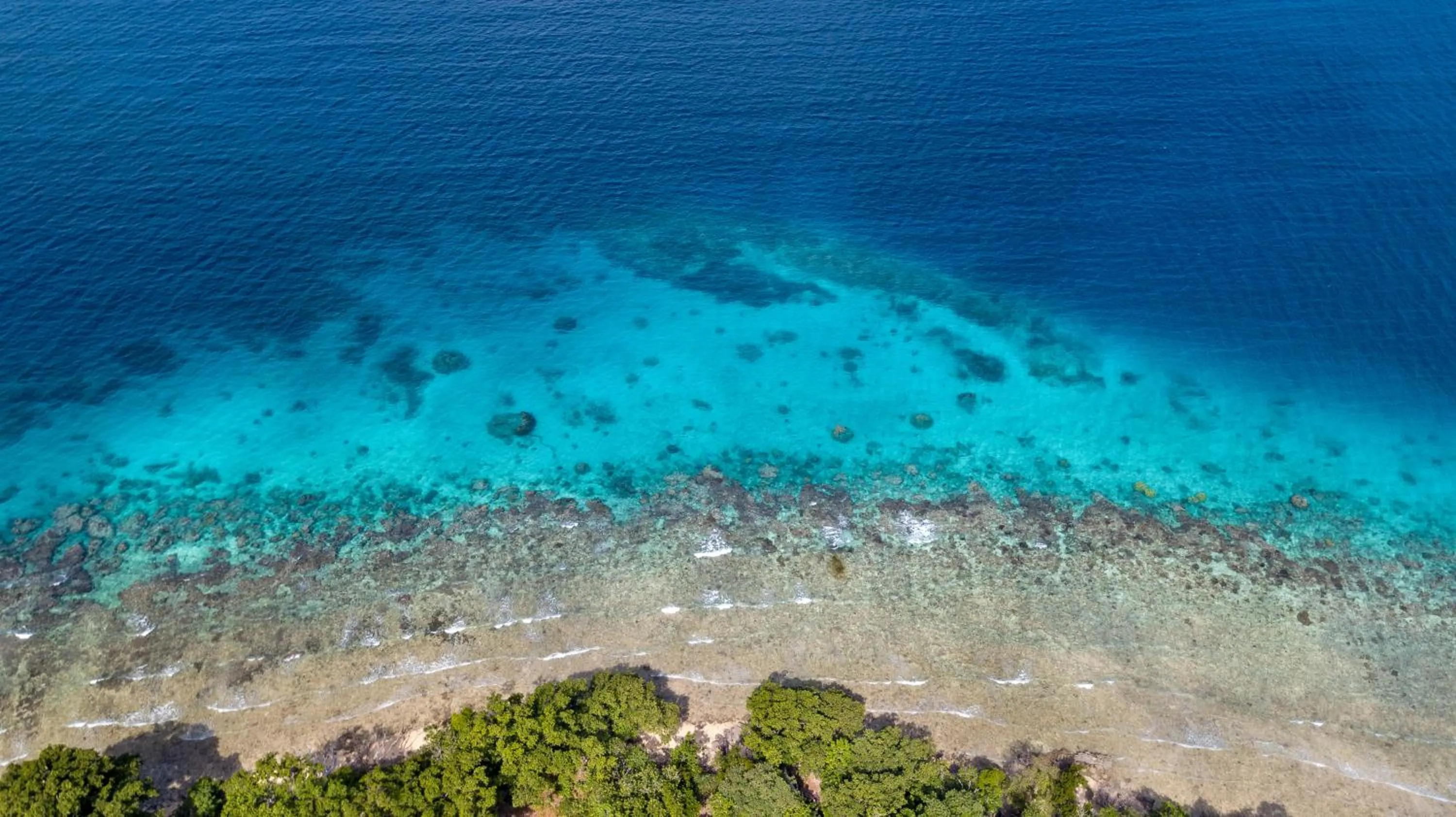 Bird's eye view in Aore Breeze