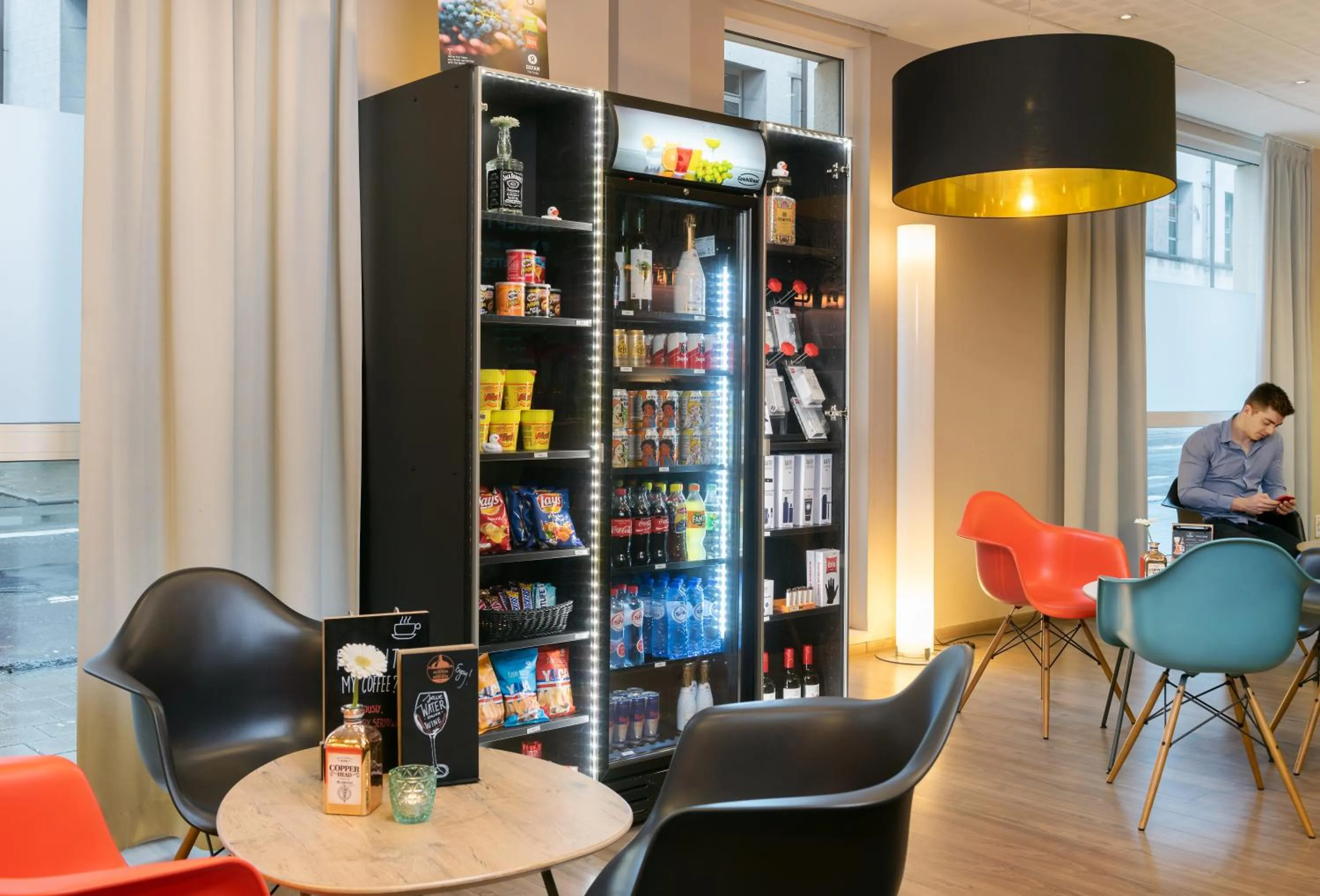 Lobby or reception in ibis Sint Niklaas Centrum