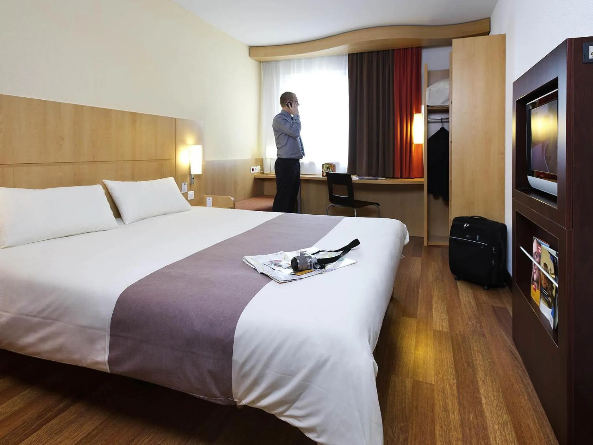 Bedroom, Bed in ibis Sint Niklaas Centrum