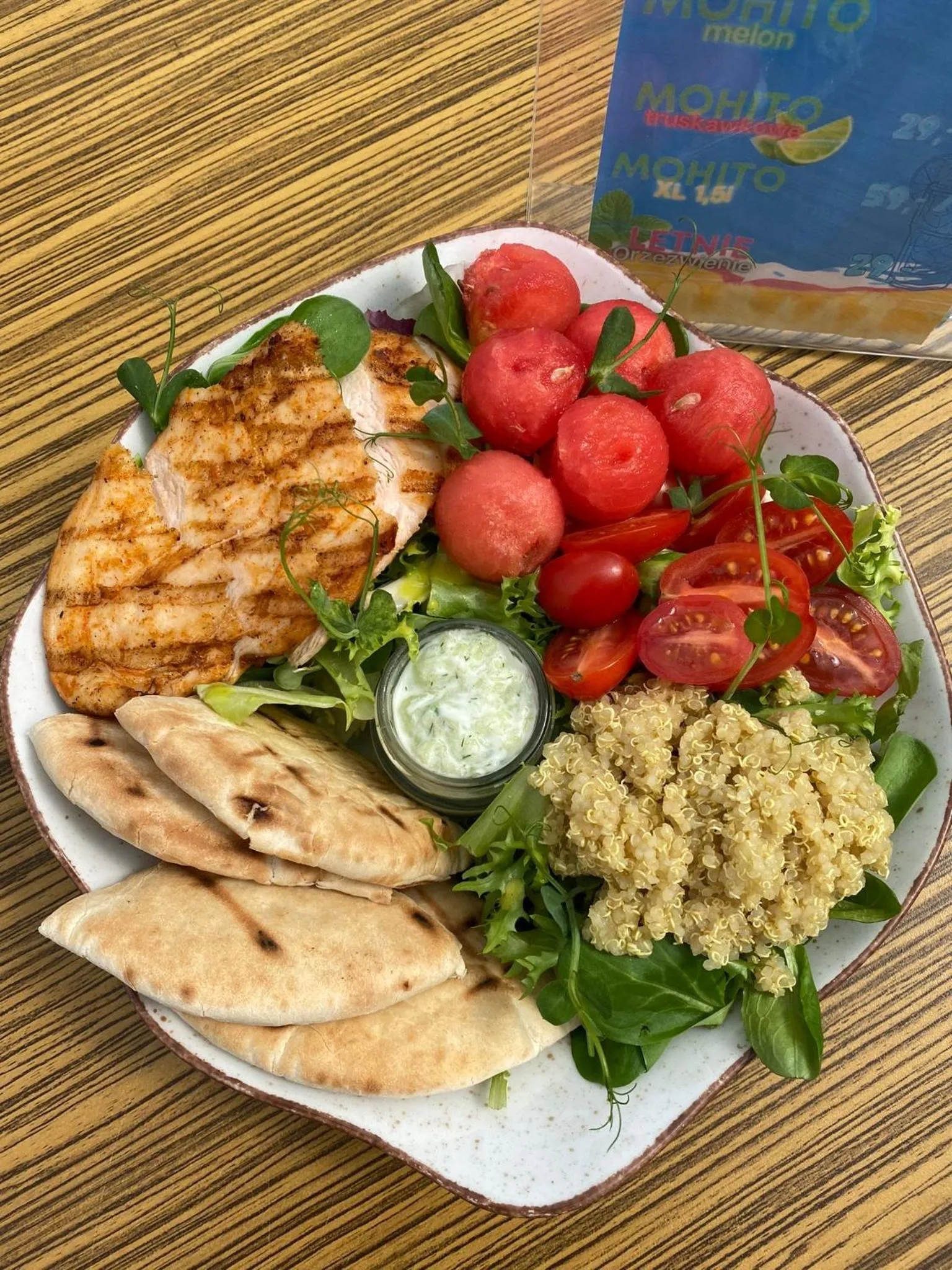 Food and drinks in Yacht Club Residence Sopot