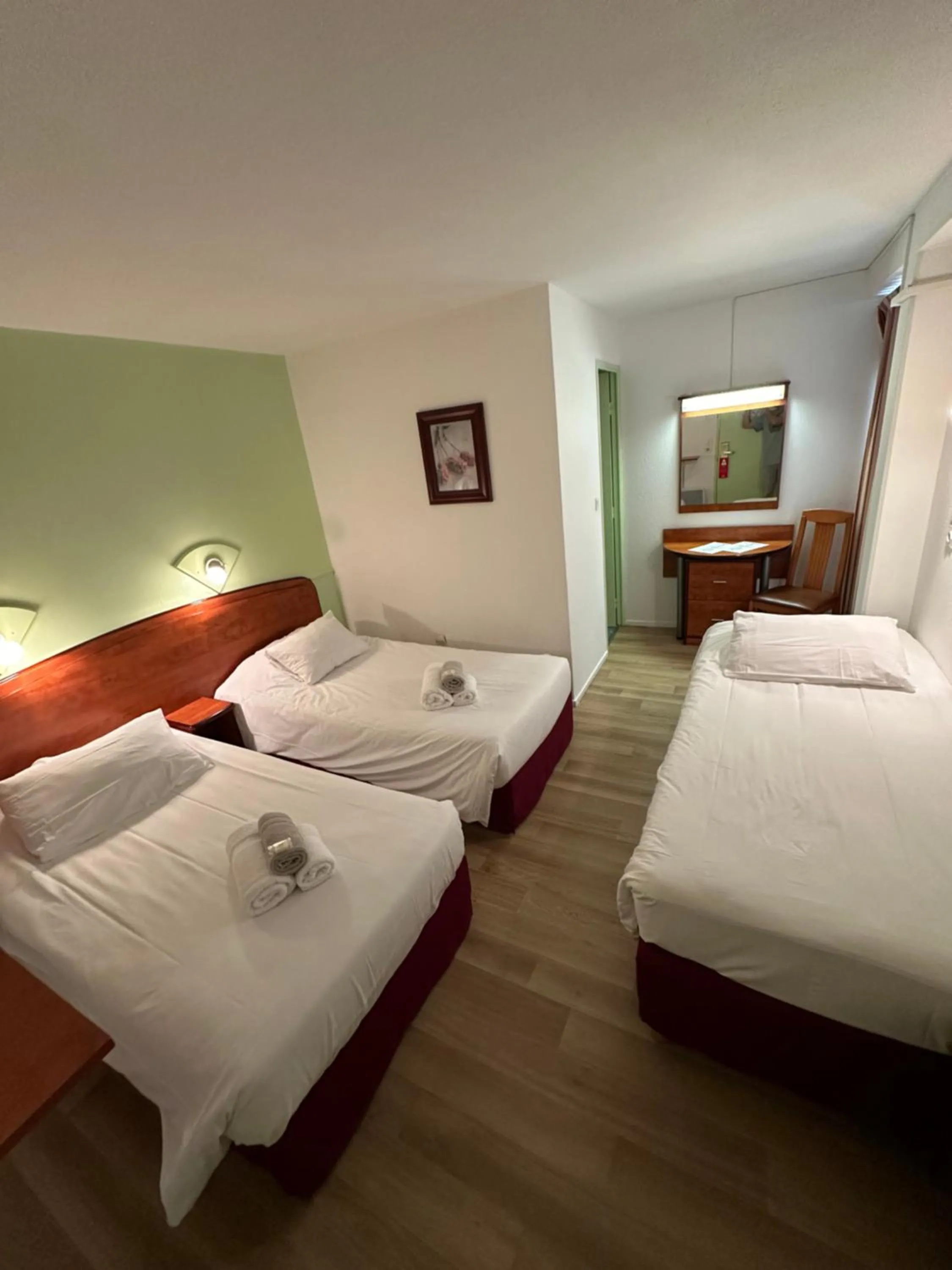 Bed in HAVANA Hôtel