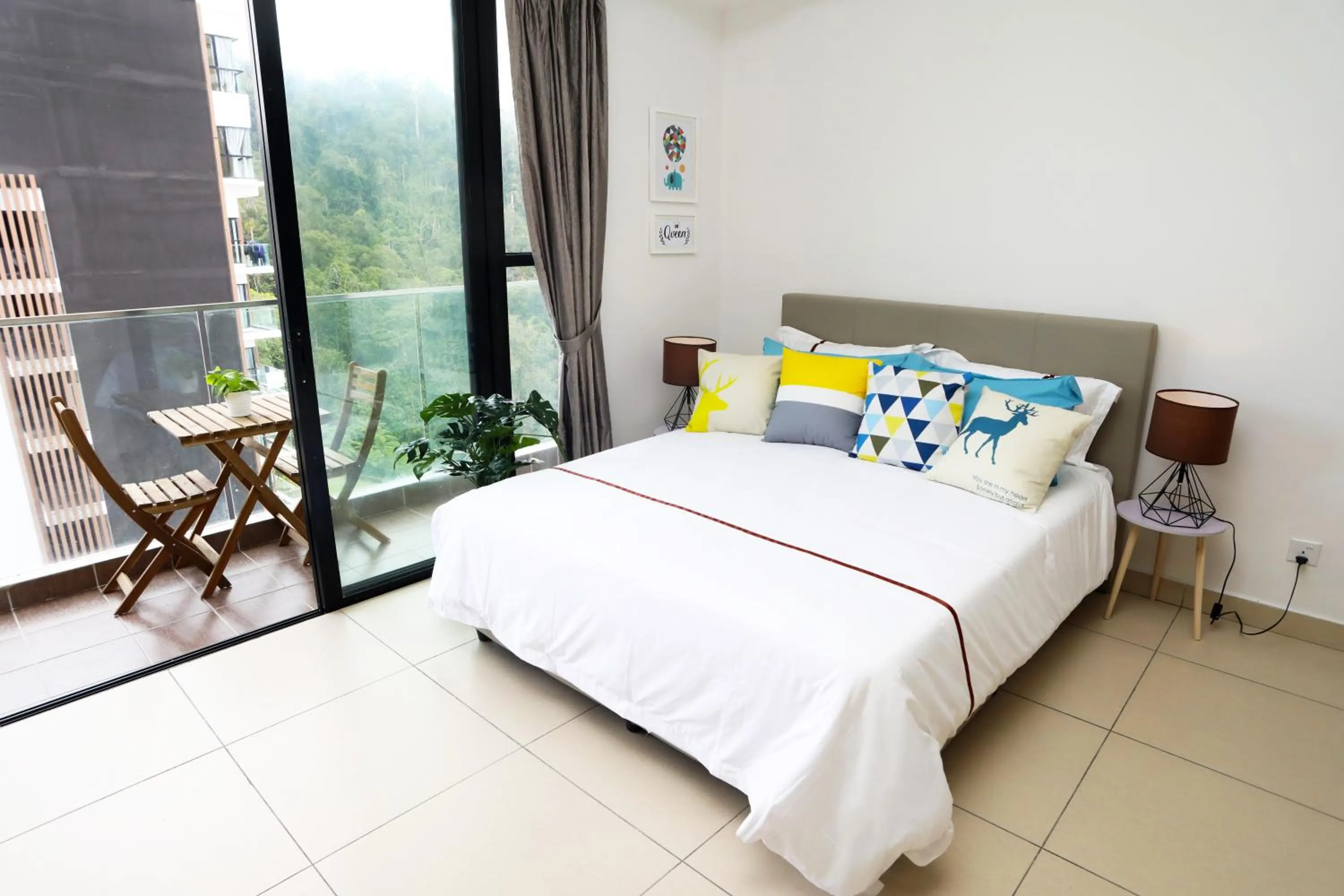 Bed in WARM & COZY HOME @ MIDHILLS GENTING
