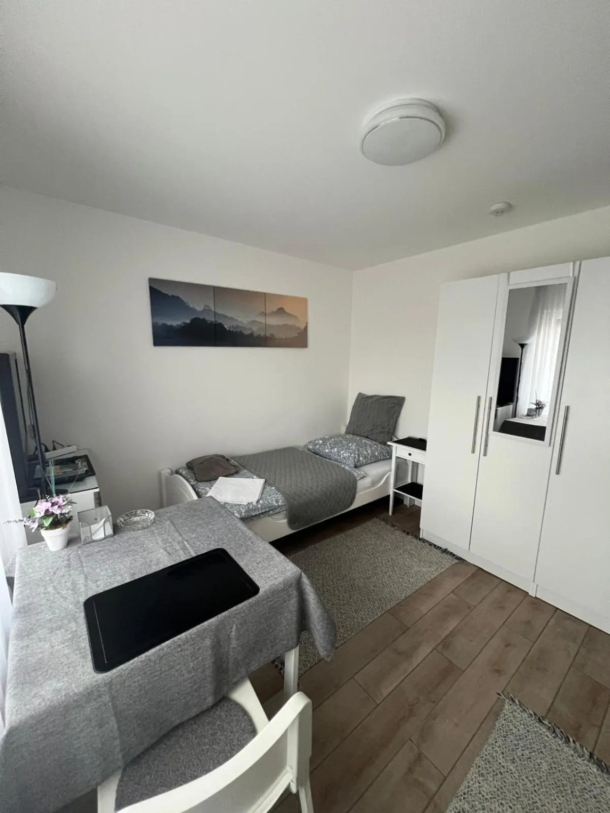 Rooms in Düsseldorf near the Airport/Fair