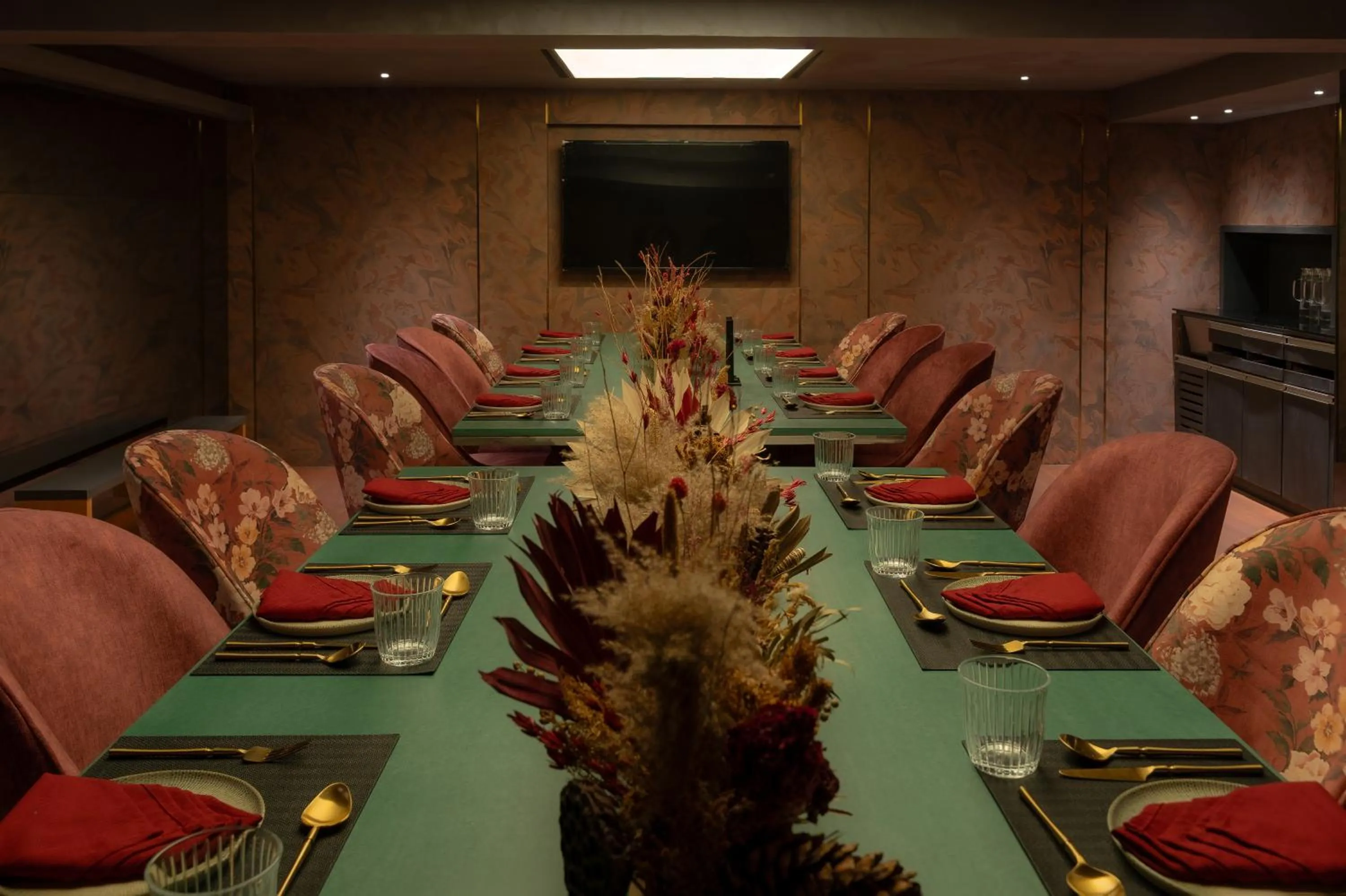 Restaurant/places to eat in The Grand Bhagwati