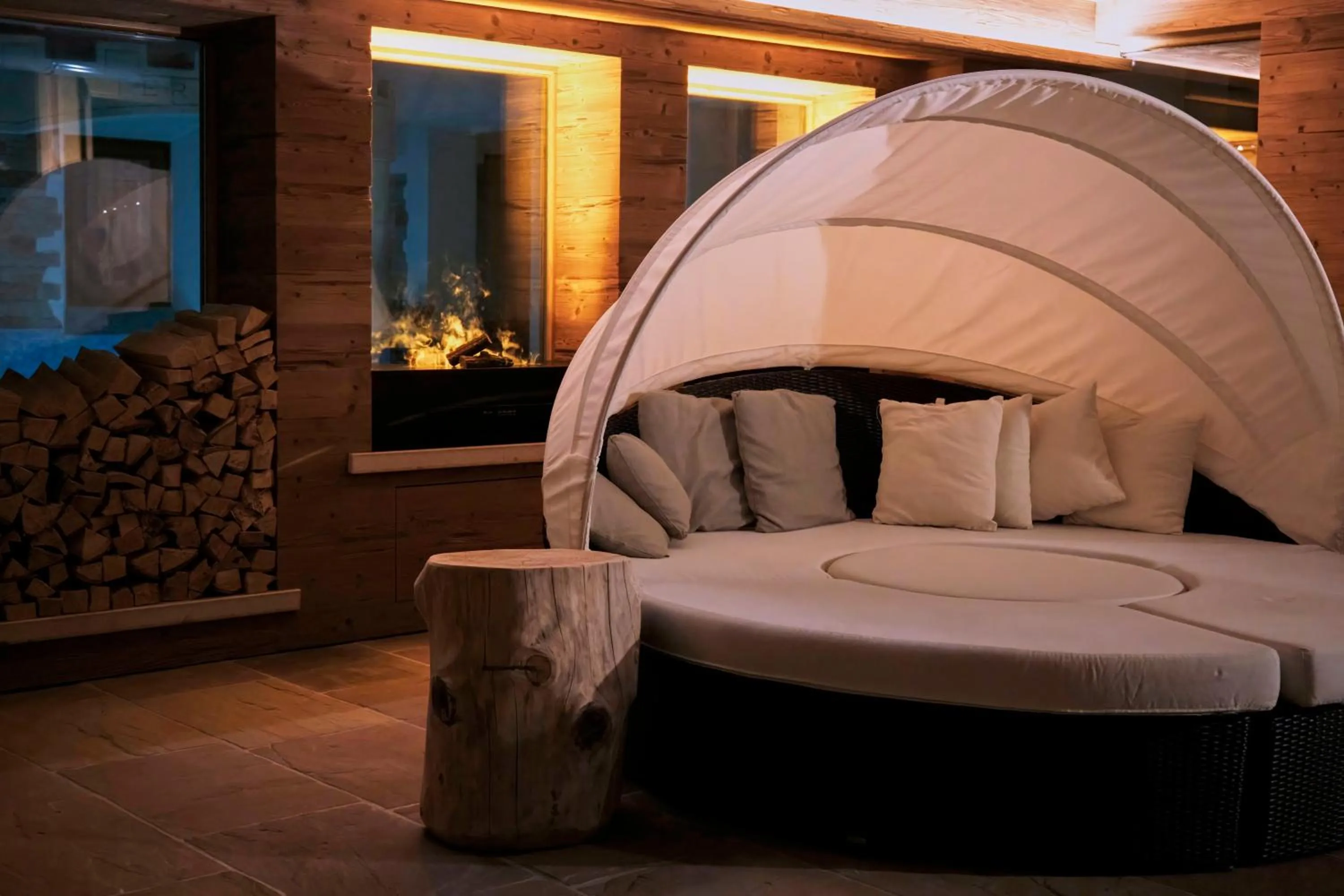 Swimming pool in Boutique Hotel e Chalets Salvadori