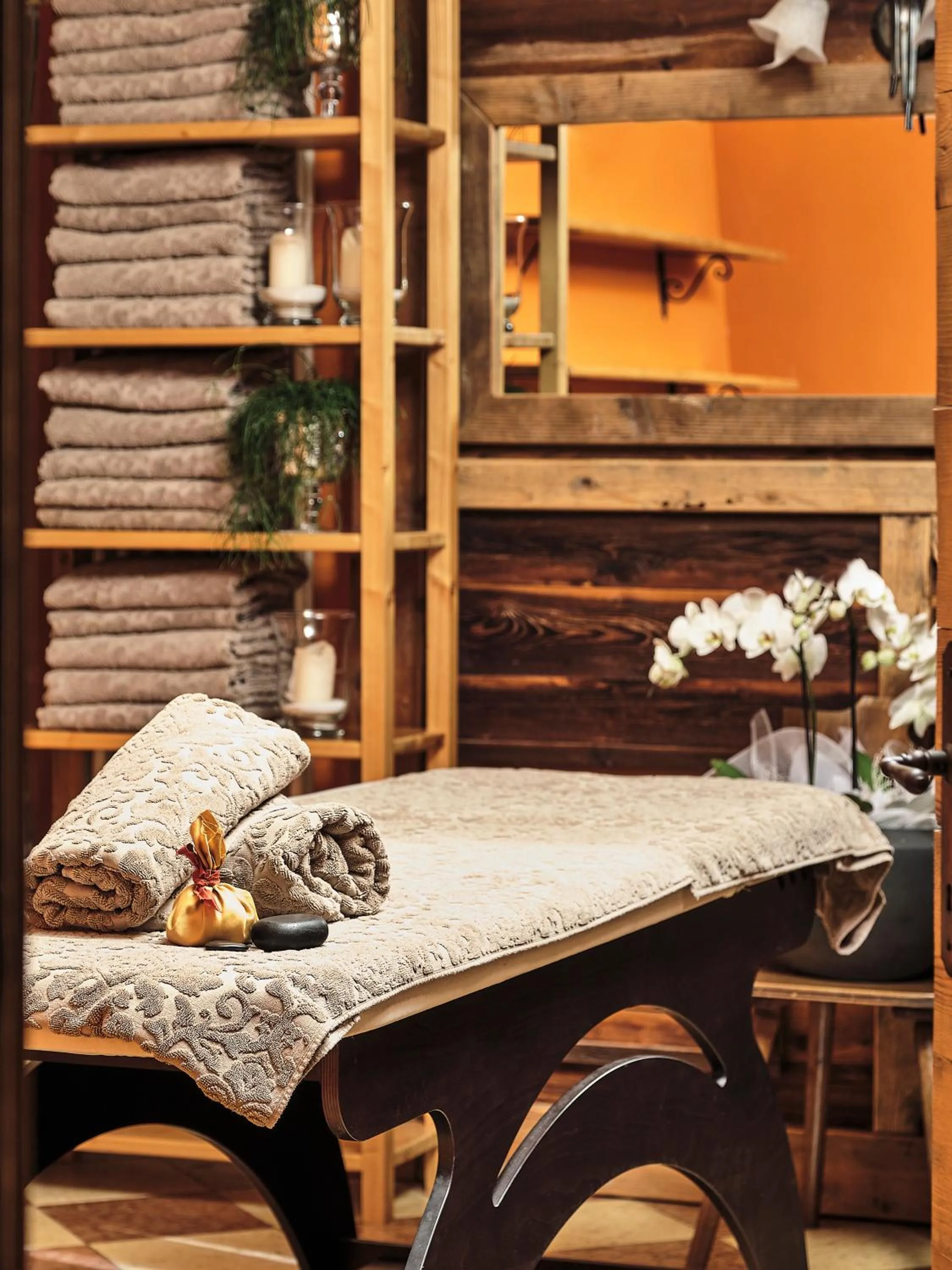 Massage in Boutique Hotel e Chalets Salvadori