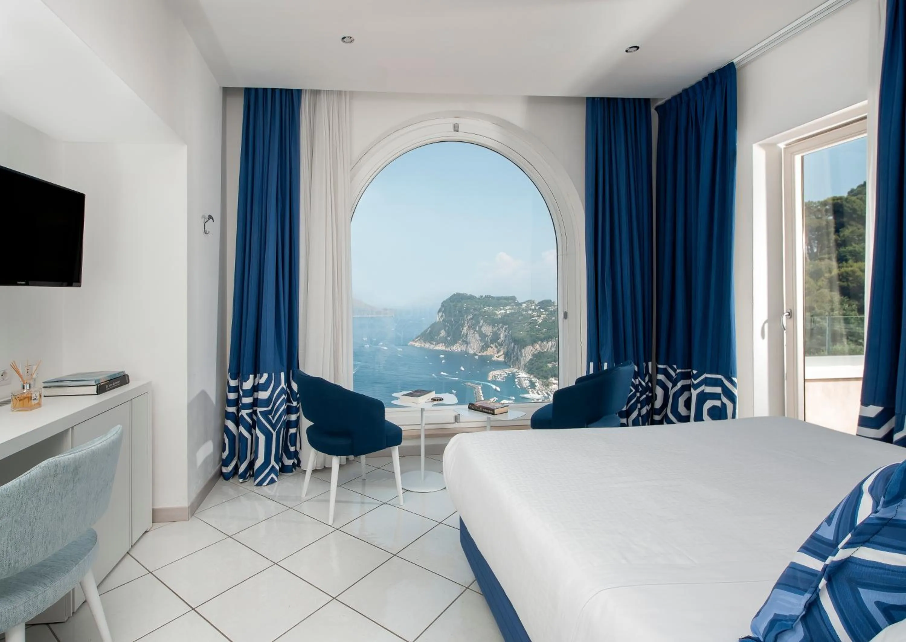 Bed in Hotel San Michele