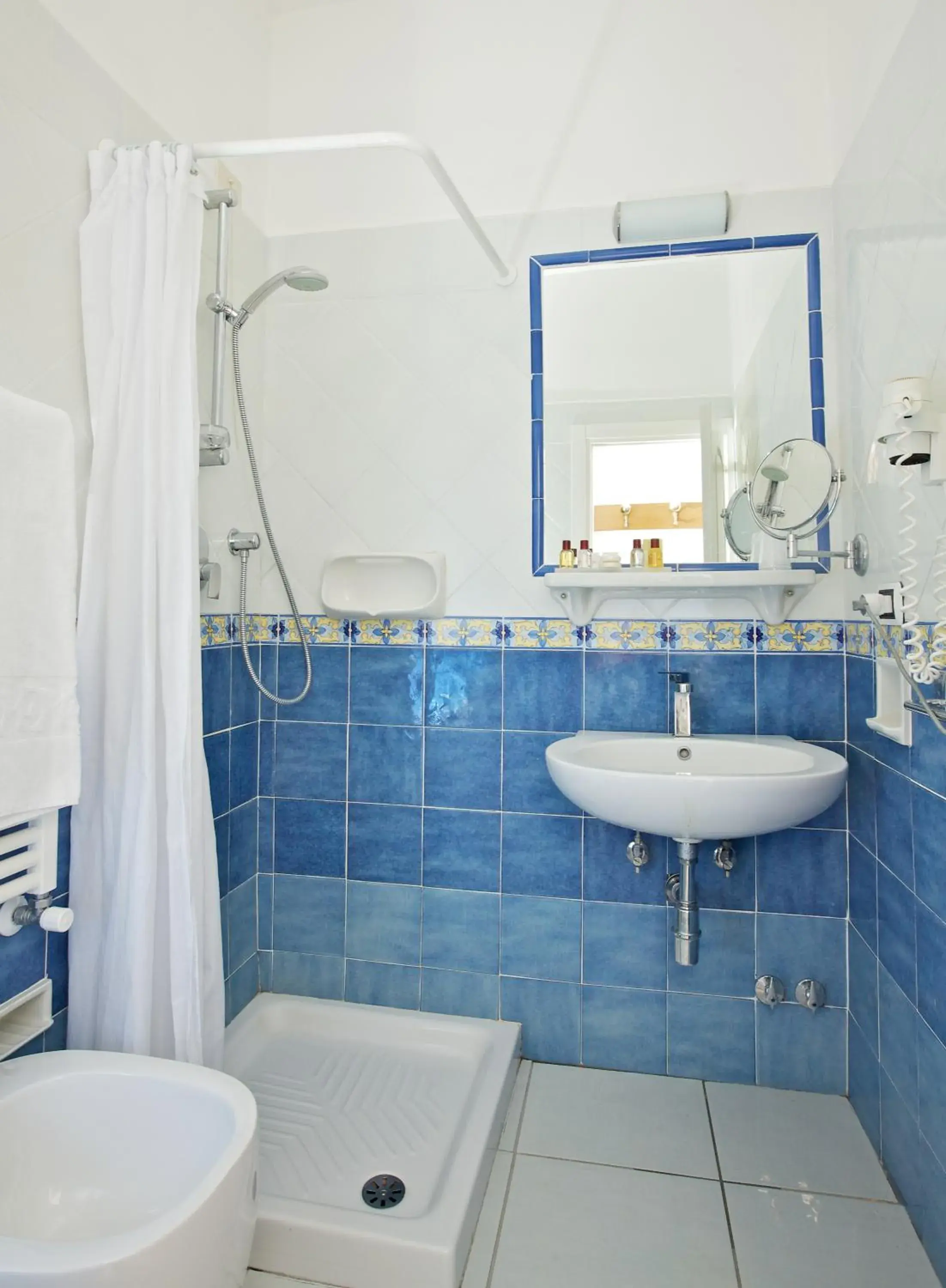 Deluxe Double Room with Sea View in Hotel San Michele Deluxe Double Room with Sea View in Hotel San Michele