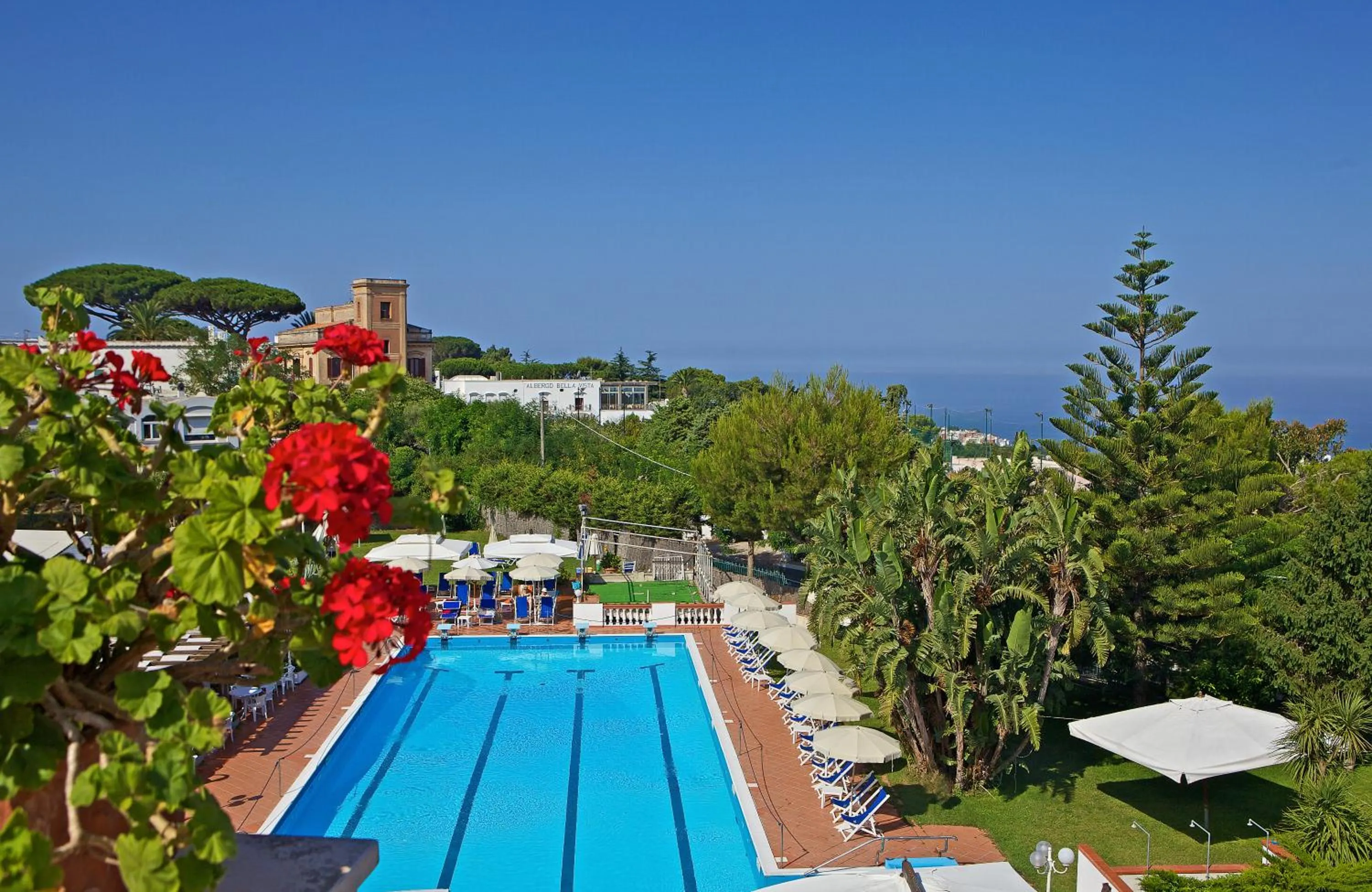 Swimming pool in Hotel San Michele
