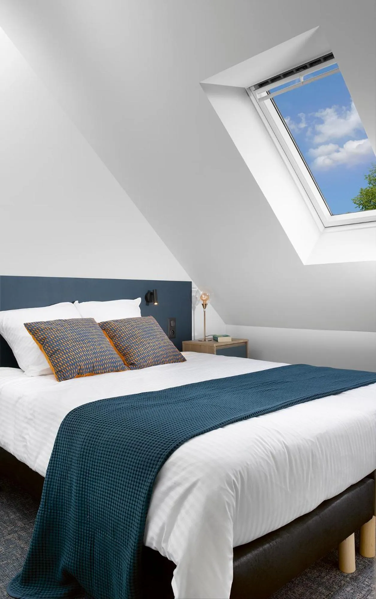 Bed in Hôtel Au Petit Pont