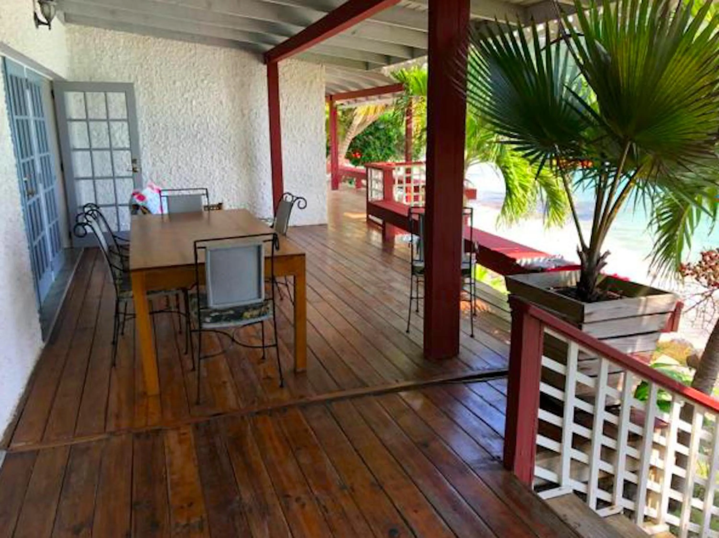 Balcony/Terrace in Bequia Beachfront Villas