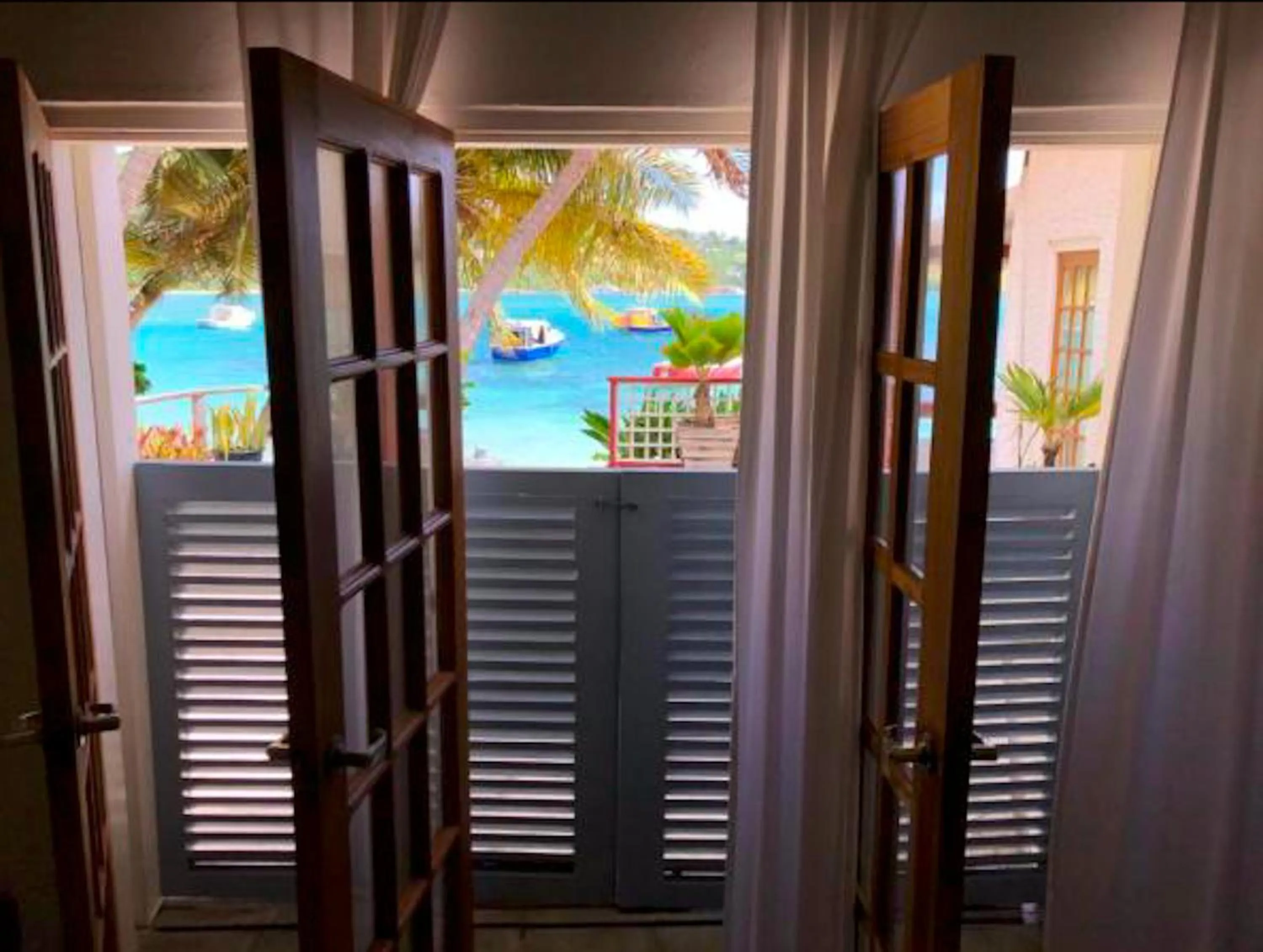 Balcony/Terrace in Bequia Beachfront Villas