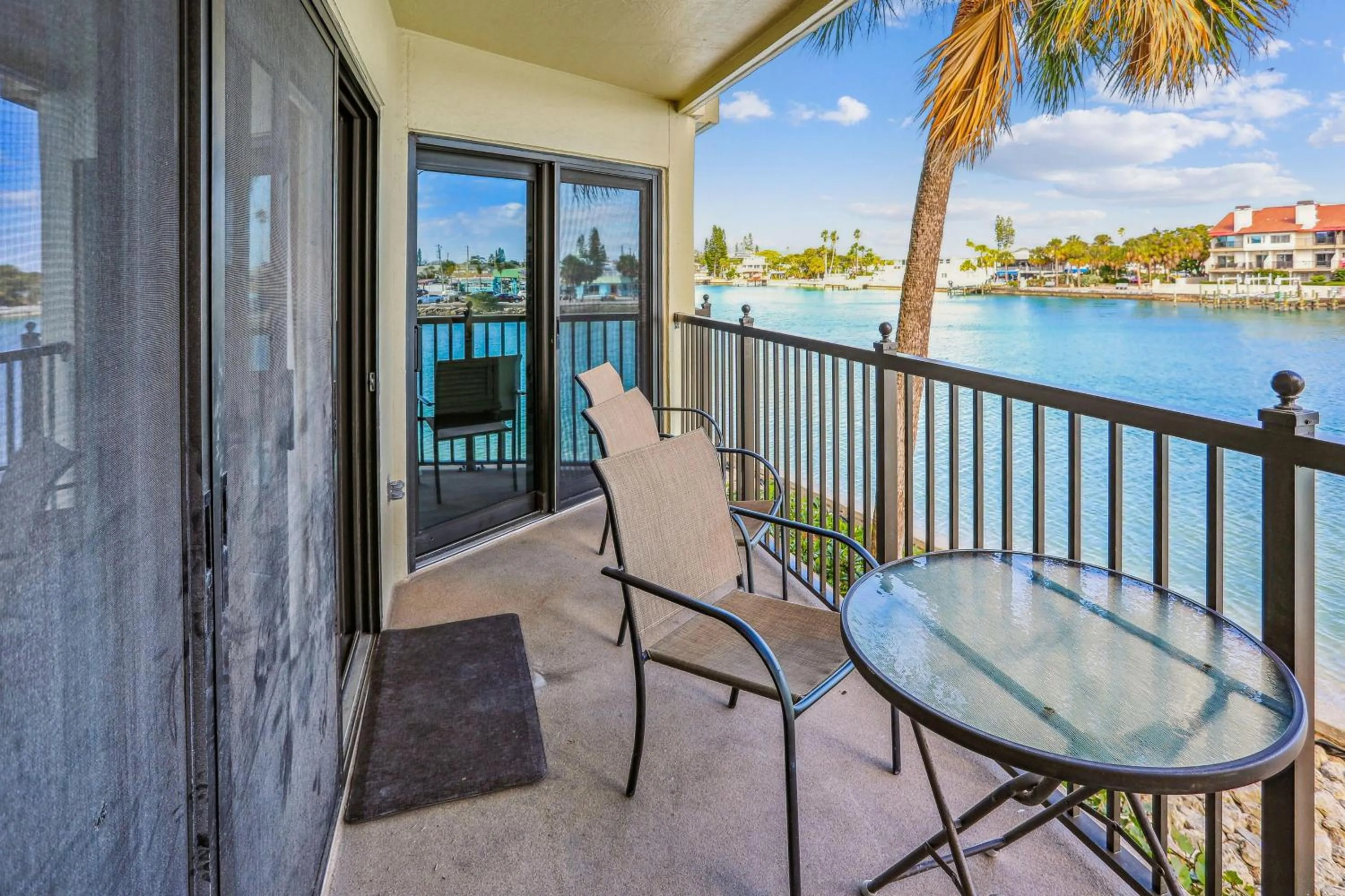 Land's End 3-205 Bay Front - Premier