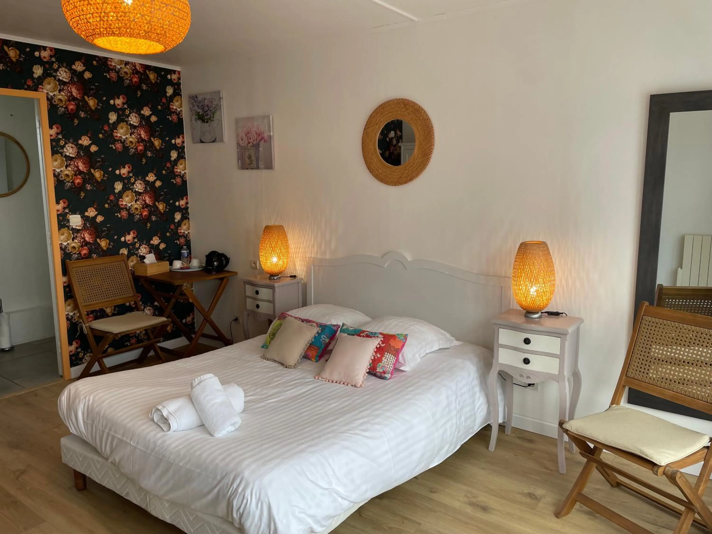 Bedroom, Bed in Manoir de la Houlette