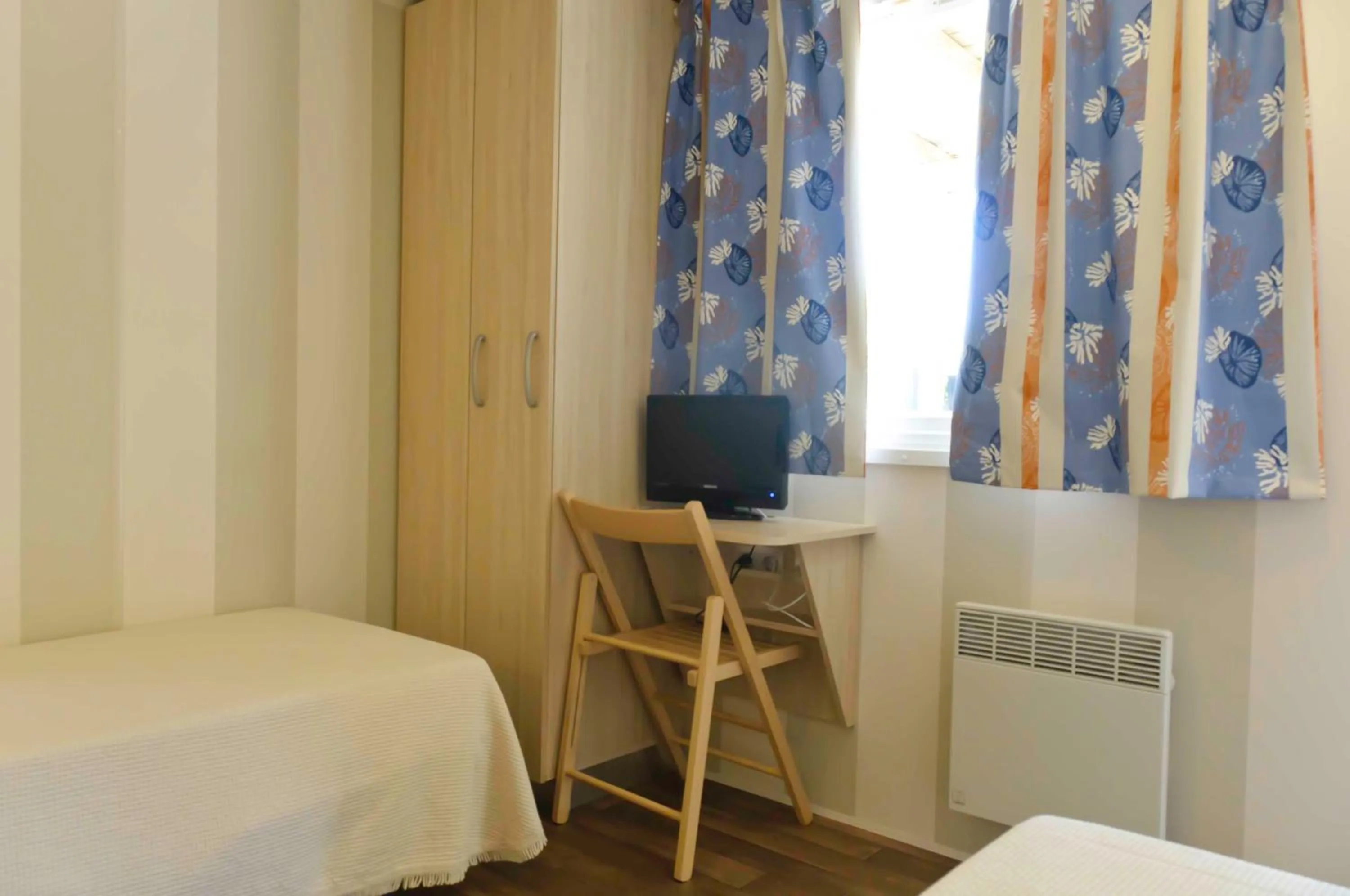 TV and multimedia, Bed in Club del Sole Marina Family Resort