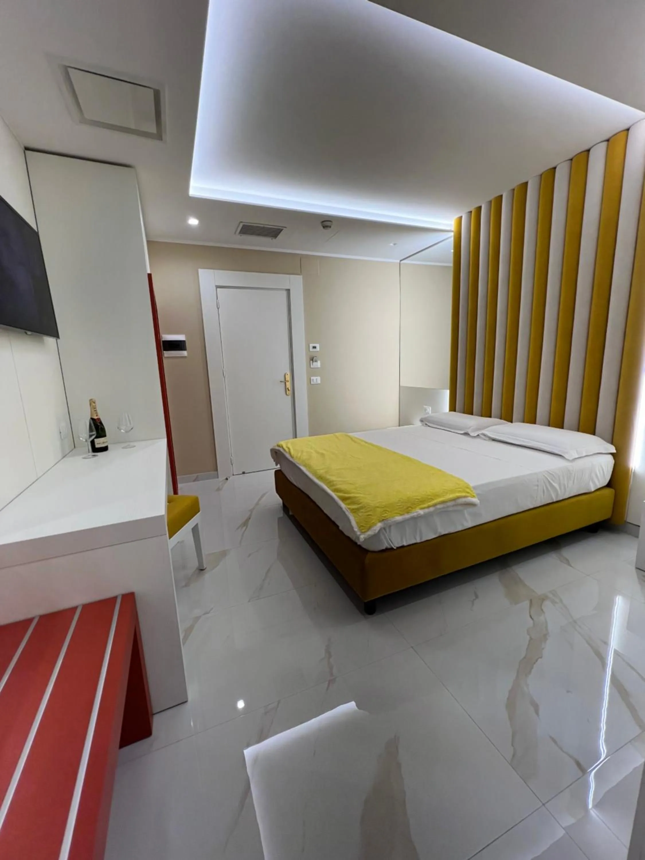 Photo of the whole room, Bed in Hotel Smeraldo