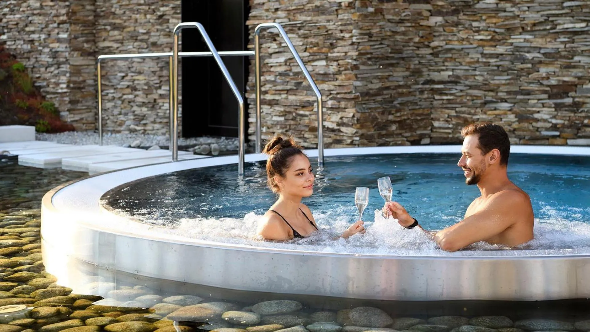 Swimming pool in Hotel Hills