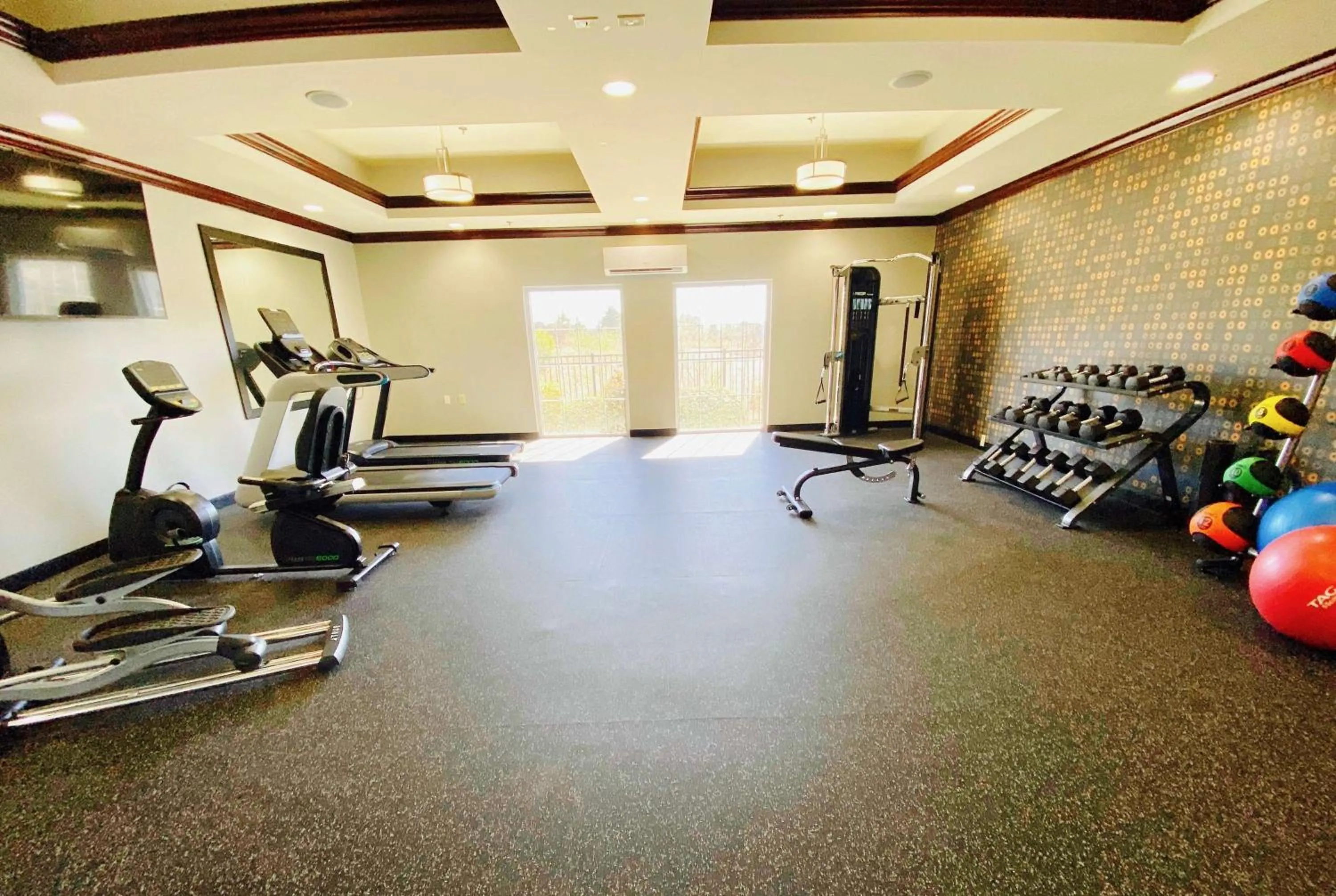 Fitness centre/facilities in La Quinta by Wyndham Tupelo