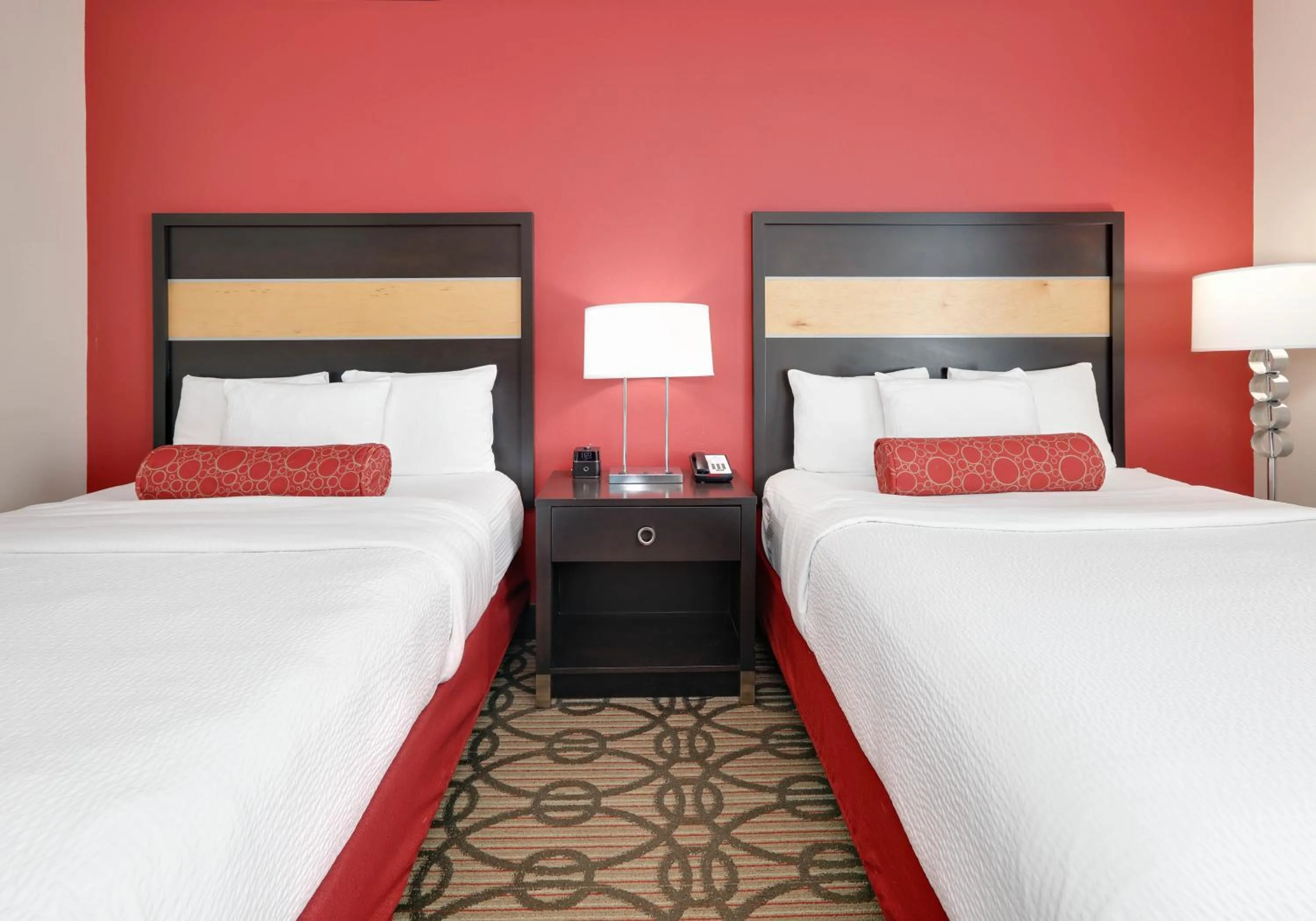 Bed in La Quinta by Wyndham Starkville at MSU