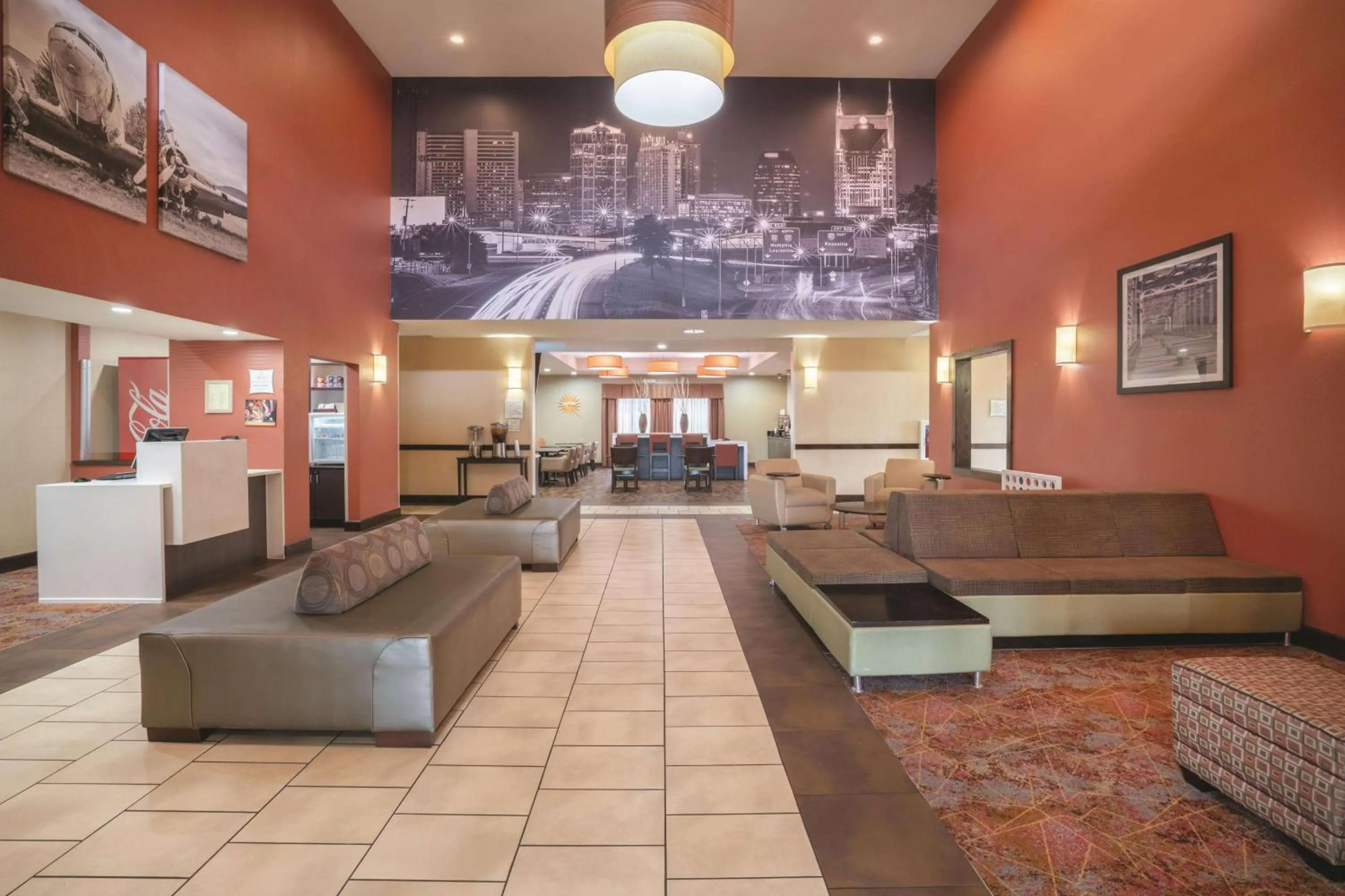 Lobby or reception in La Quinta by Wyndham Smyrna TN - Nashville