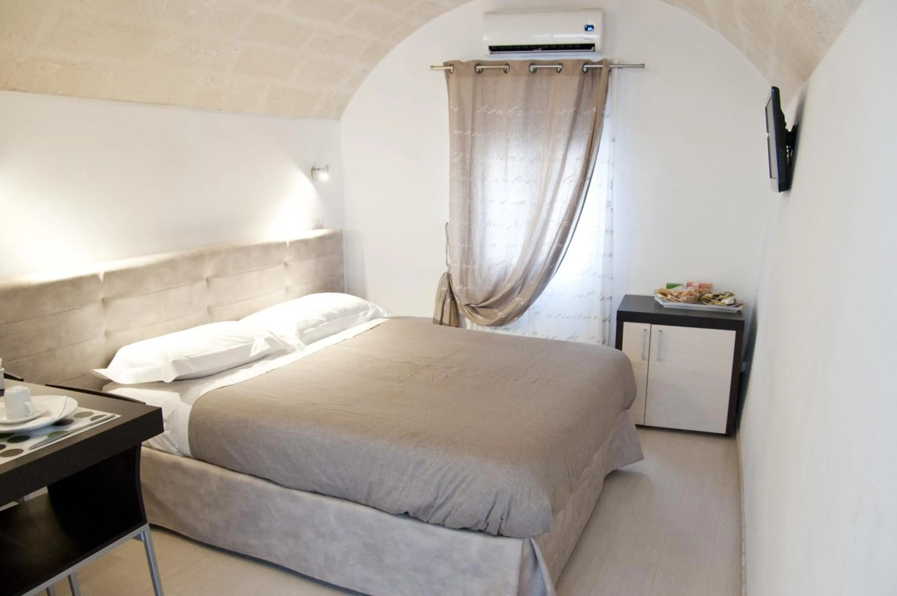 Photo of the whole room, Bed in B & B Sotto la Volta