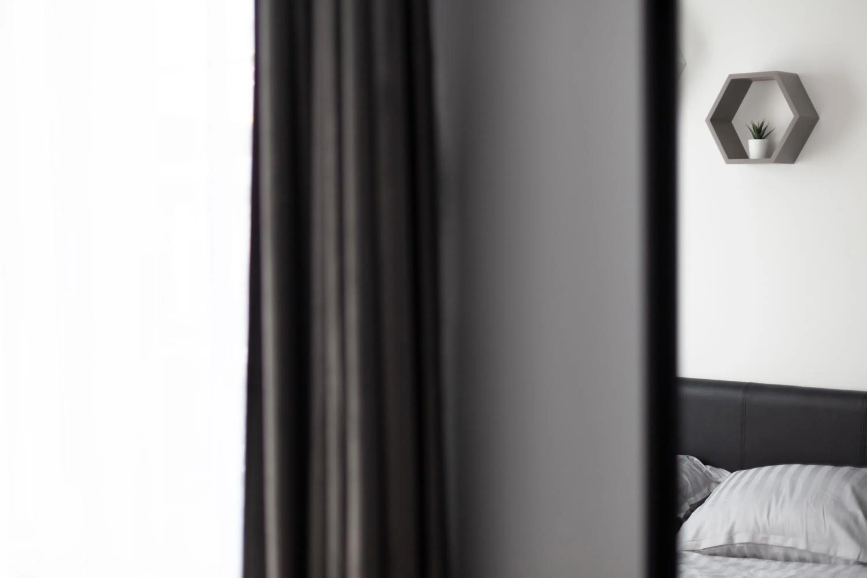 Decorative detail, Bed in Oak house apartments