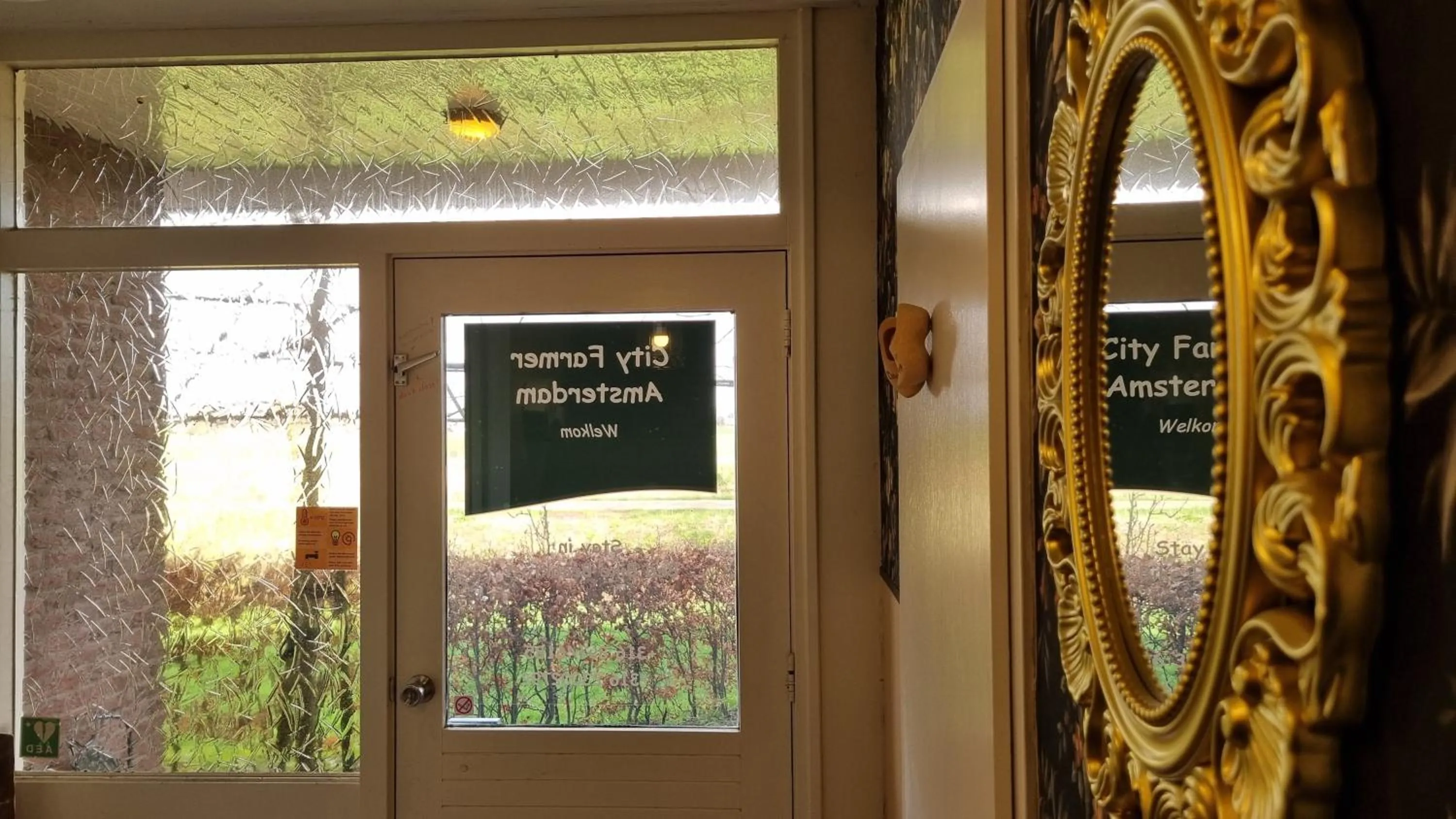 Location in City Farmer Amsterdam a Guesthouse with free parking, Bed, Bike and Breakfast