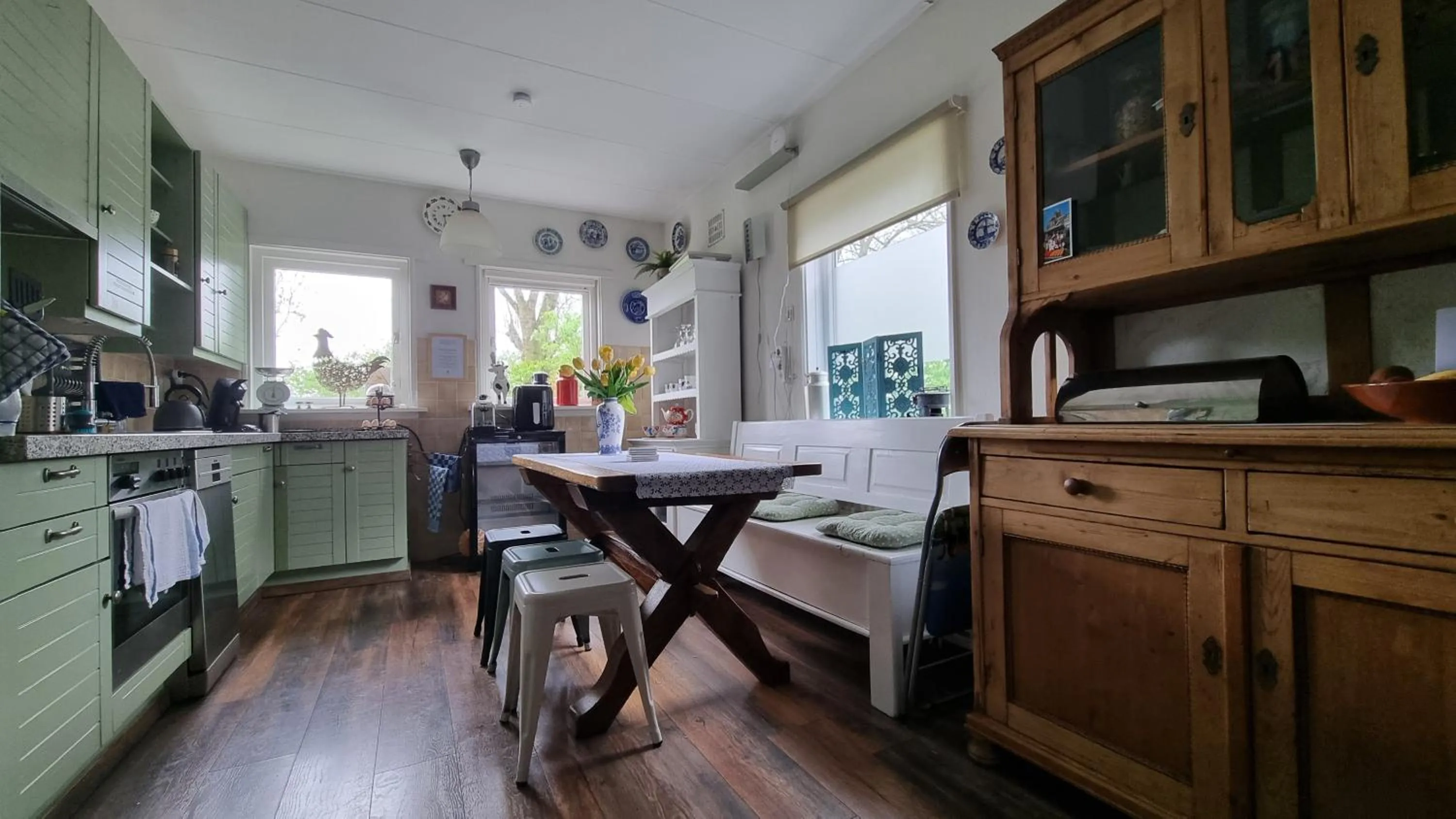 Kitchen or kitchenette in City Farmer Amsterdam a Guesthouse with free parking, Bed, Bike and Breakfast