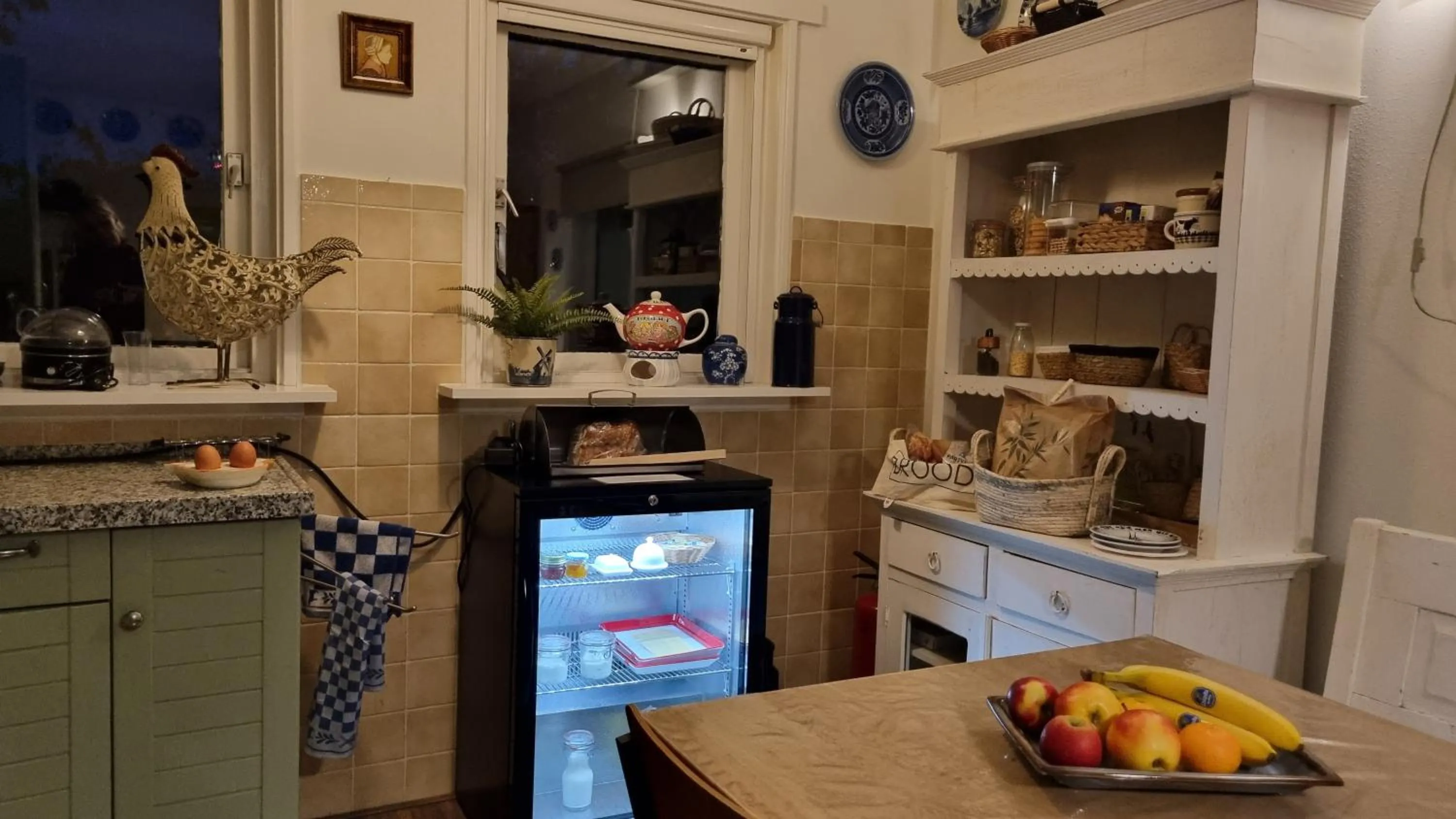 Kitchen or kitchenette in City Farmer Amsterdam a Guesthouse with free parking, Bed, Bike and Breakfast