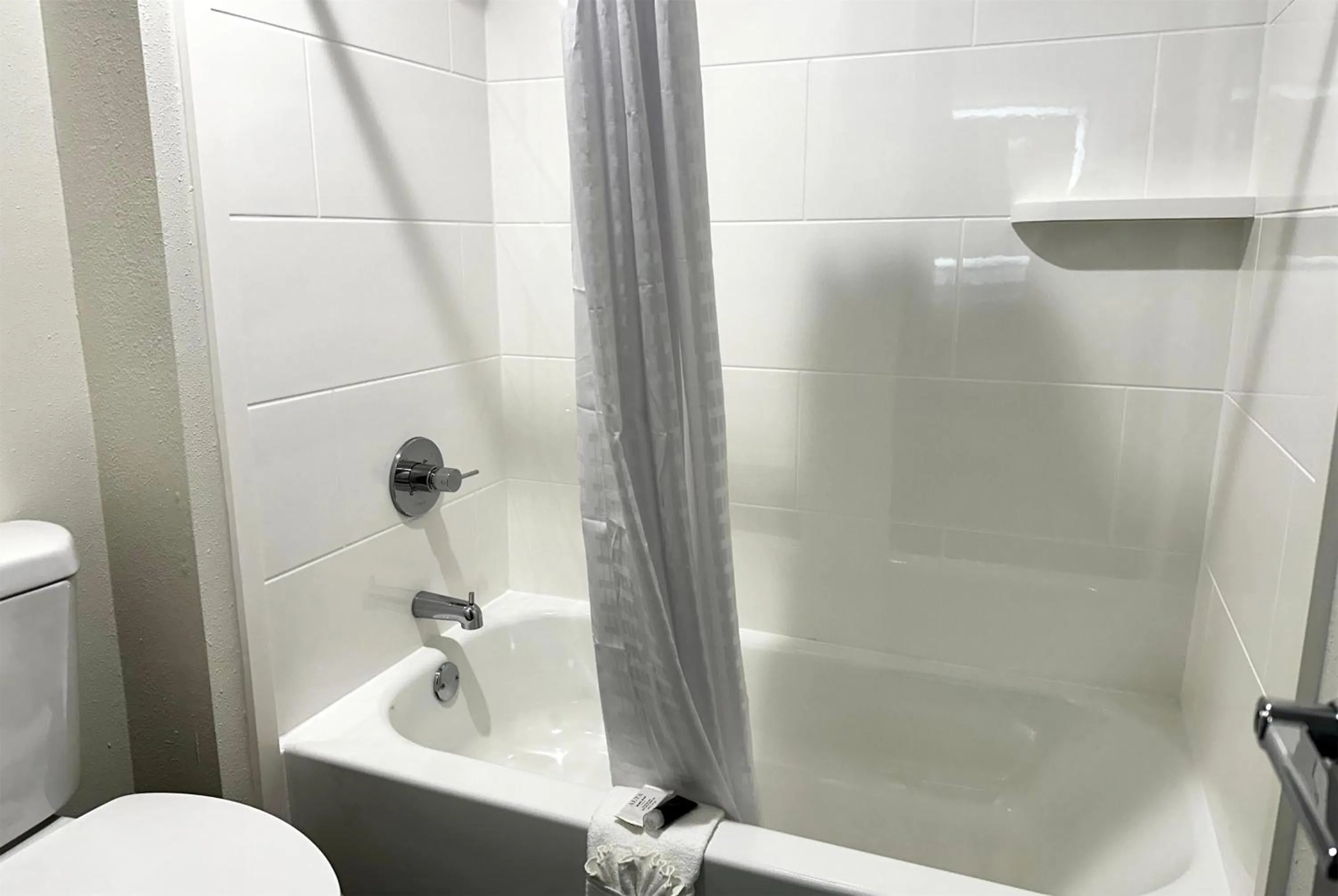Bathroom in La Quinta by Wyndham Atlanta Roswell