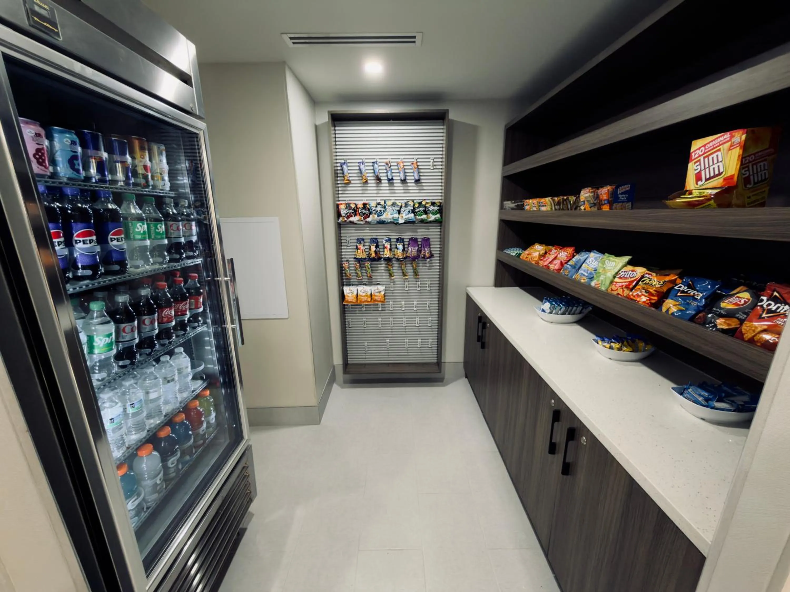 Food and drinks in La Quinta by Wyndham Atlanta Roswell