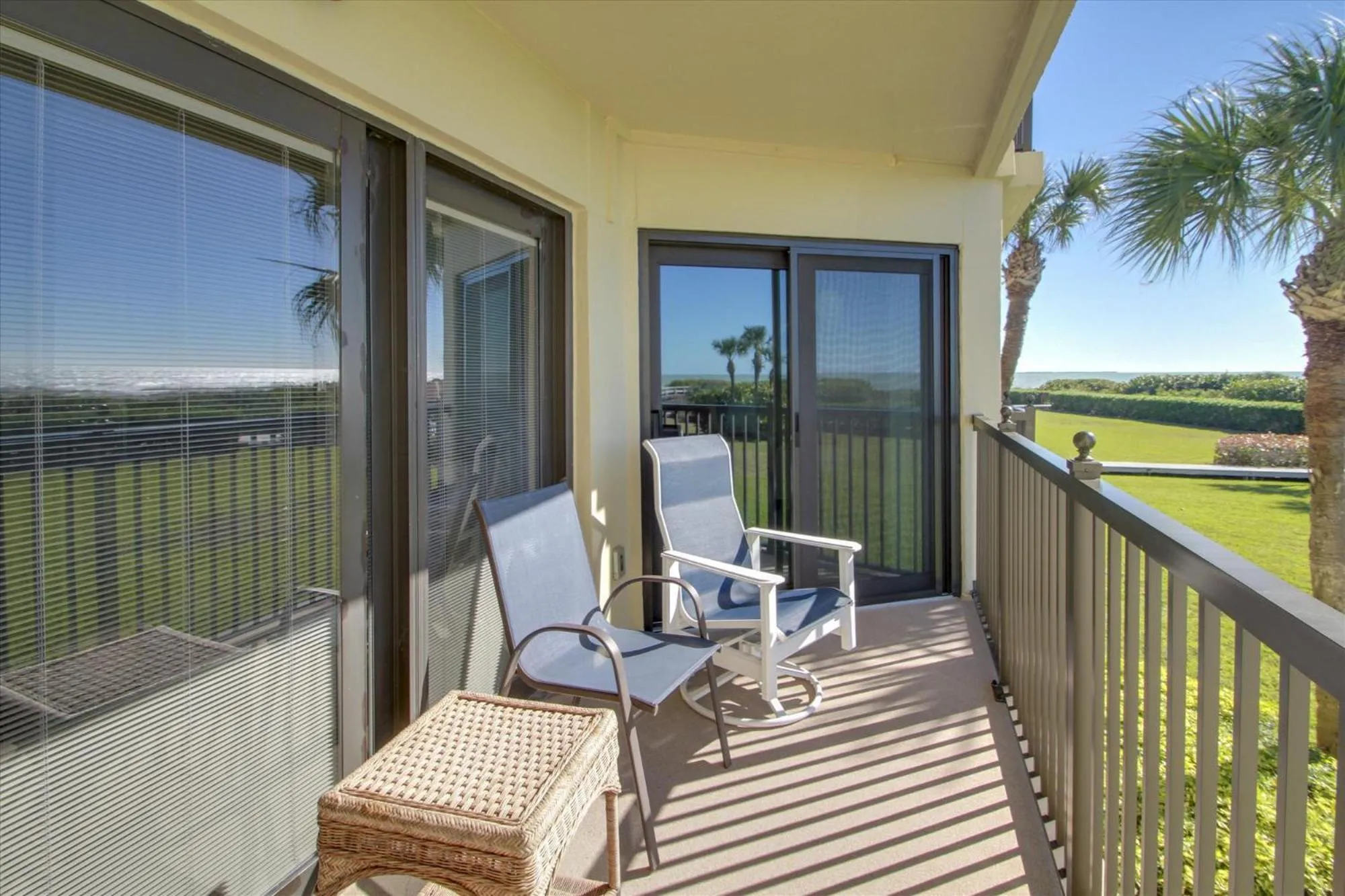 Land's End 8-204 Beach Front - Premier
