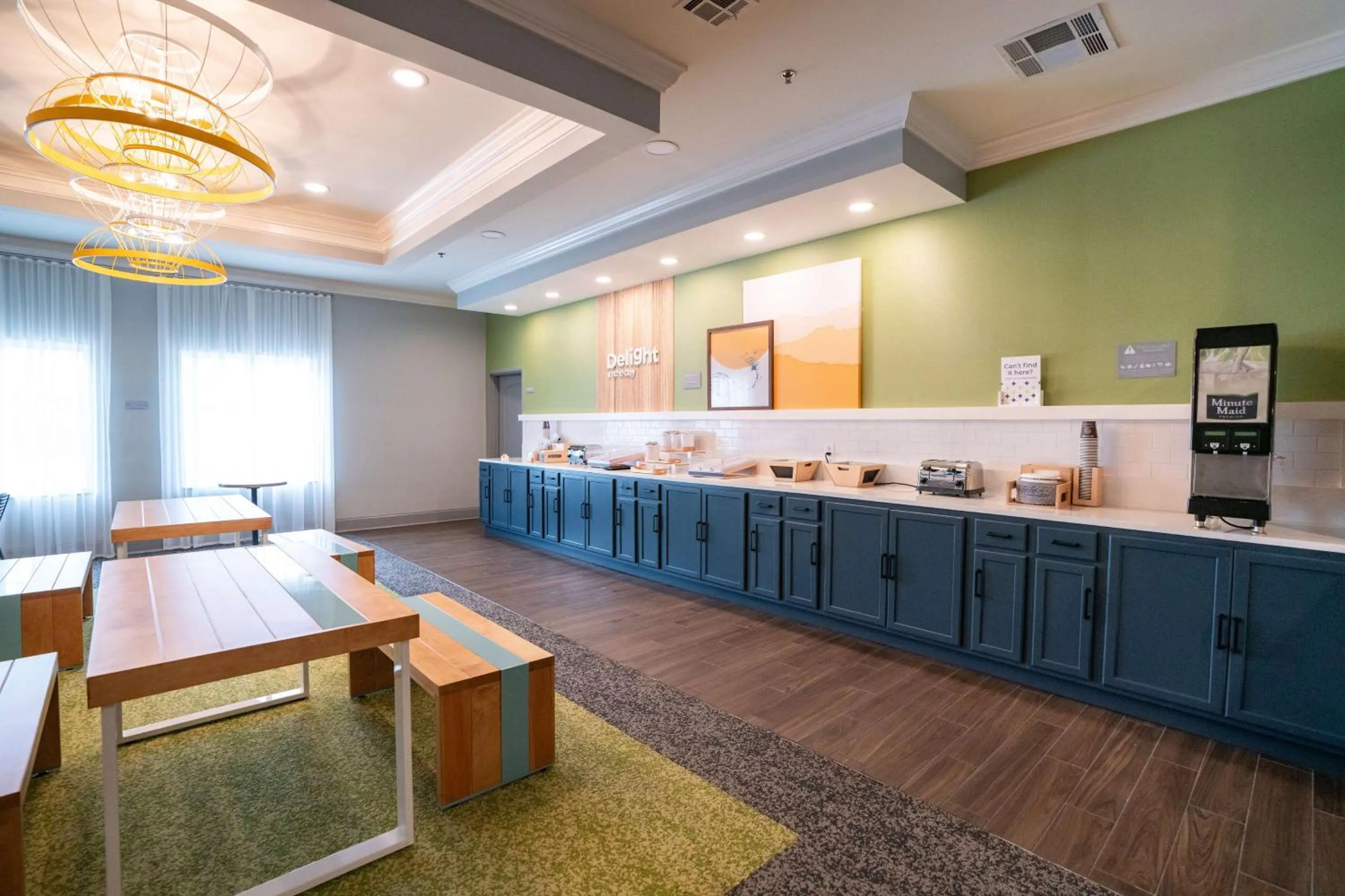 Breakfast in Spark by Hilton Brandon