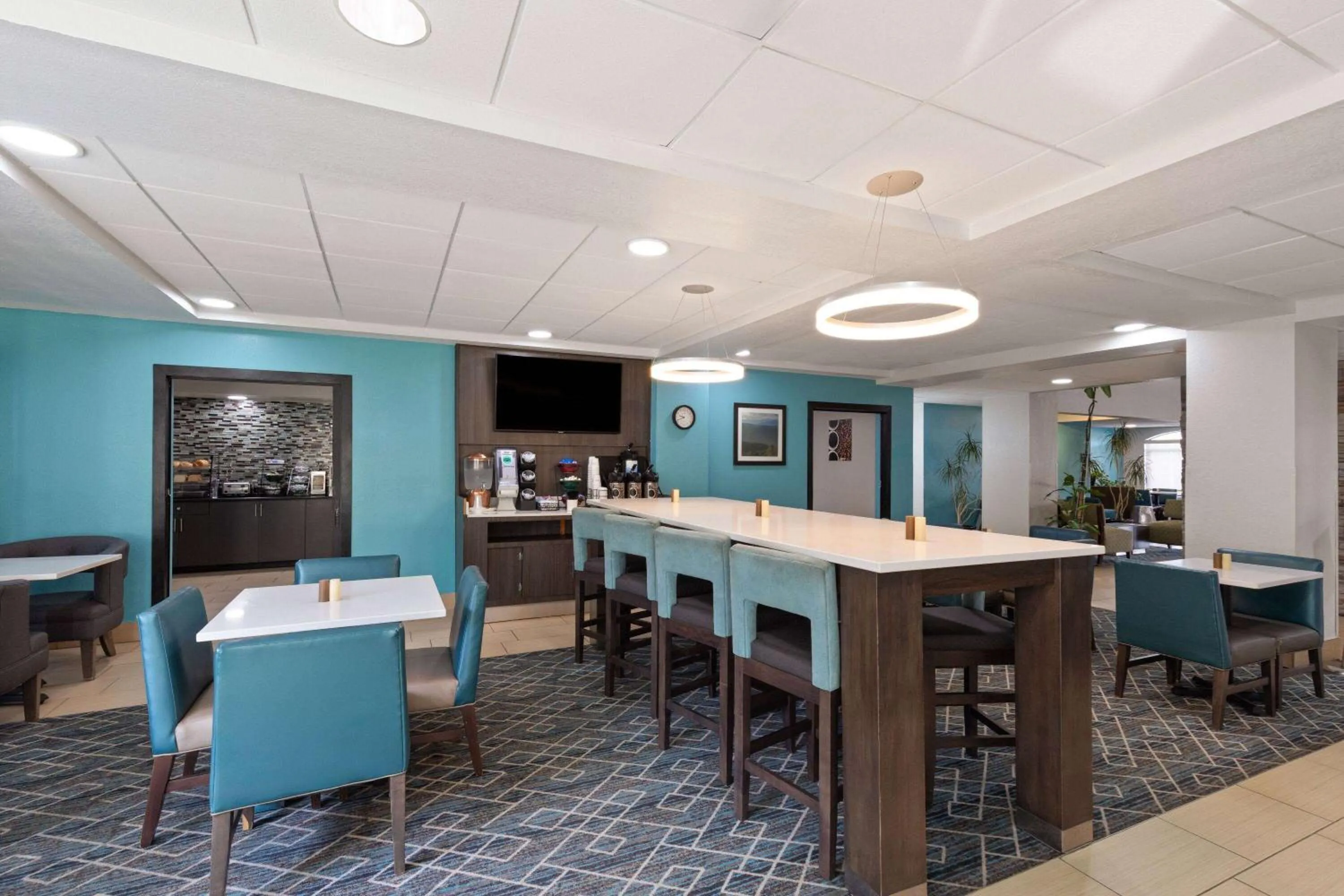 Breakfast in La Quinta by Wyndham Sevierville / Kodak