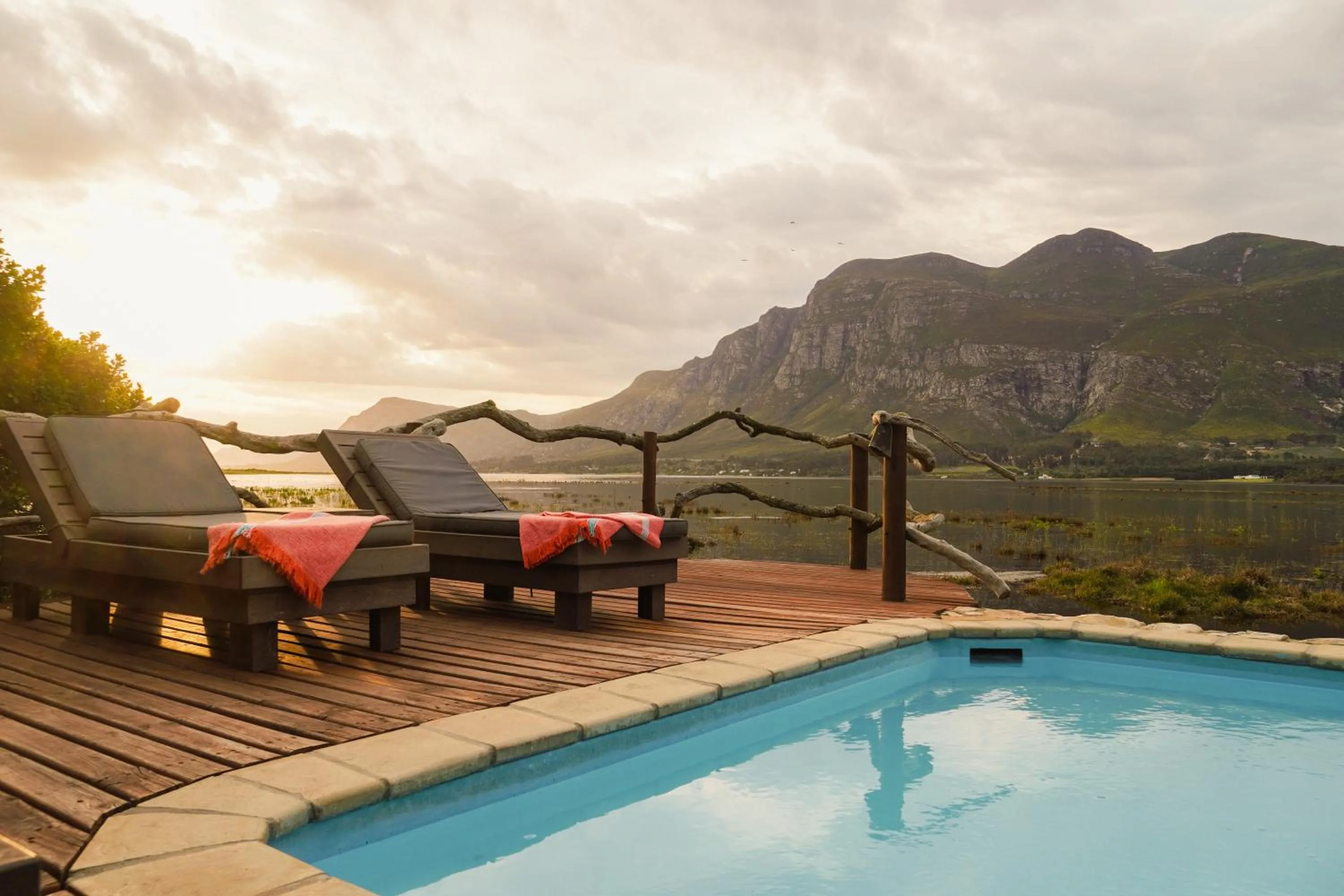 Swimming pool in Mosaic Lagoon Lodge