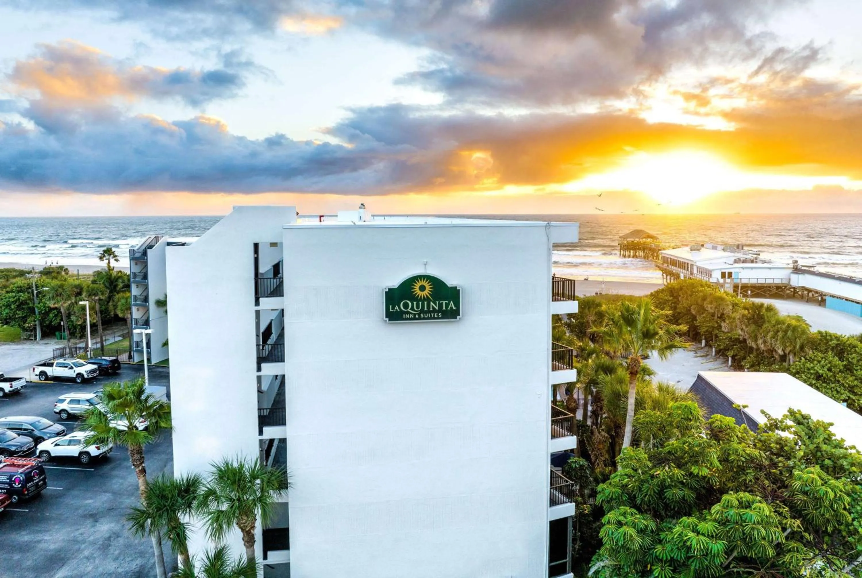 Property building in La Quinta by Wyndham Cocoa Beach Oceanfront