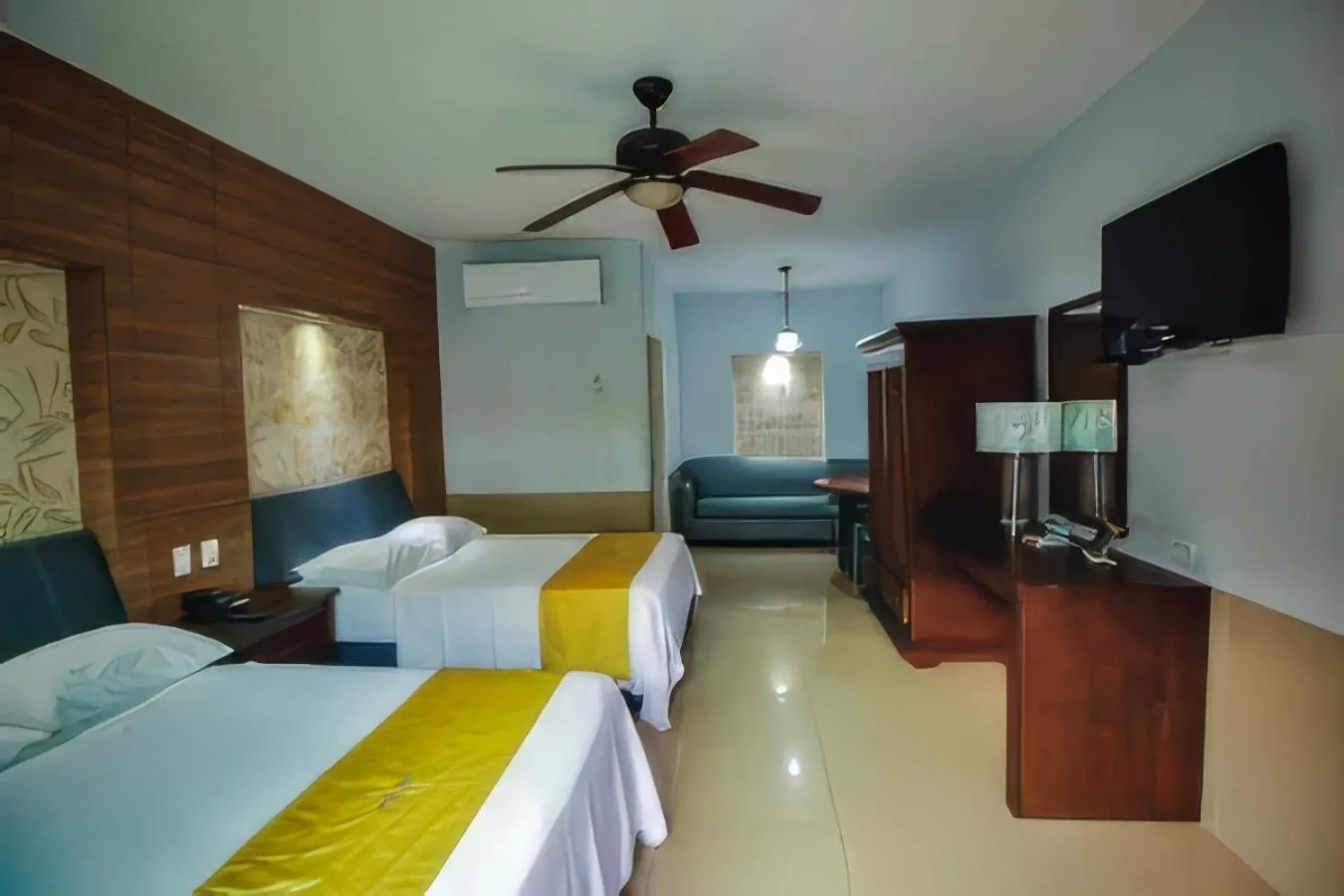 Bed in Hotel Maioris La Paz