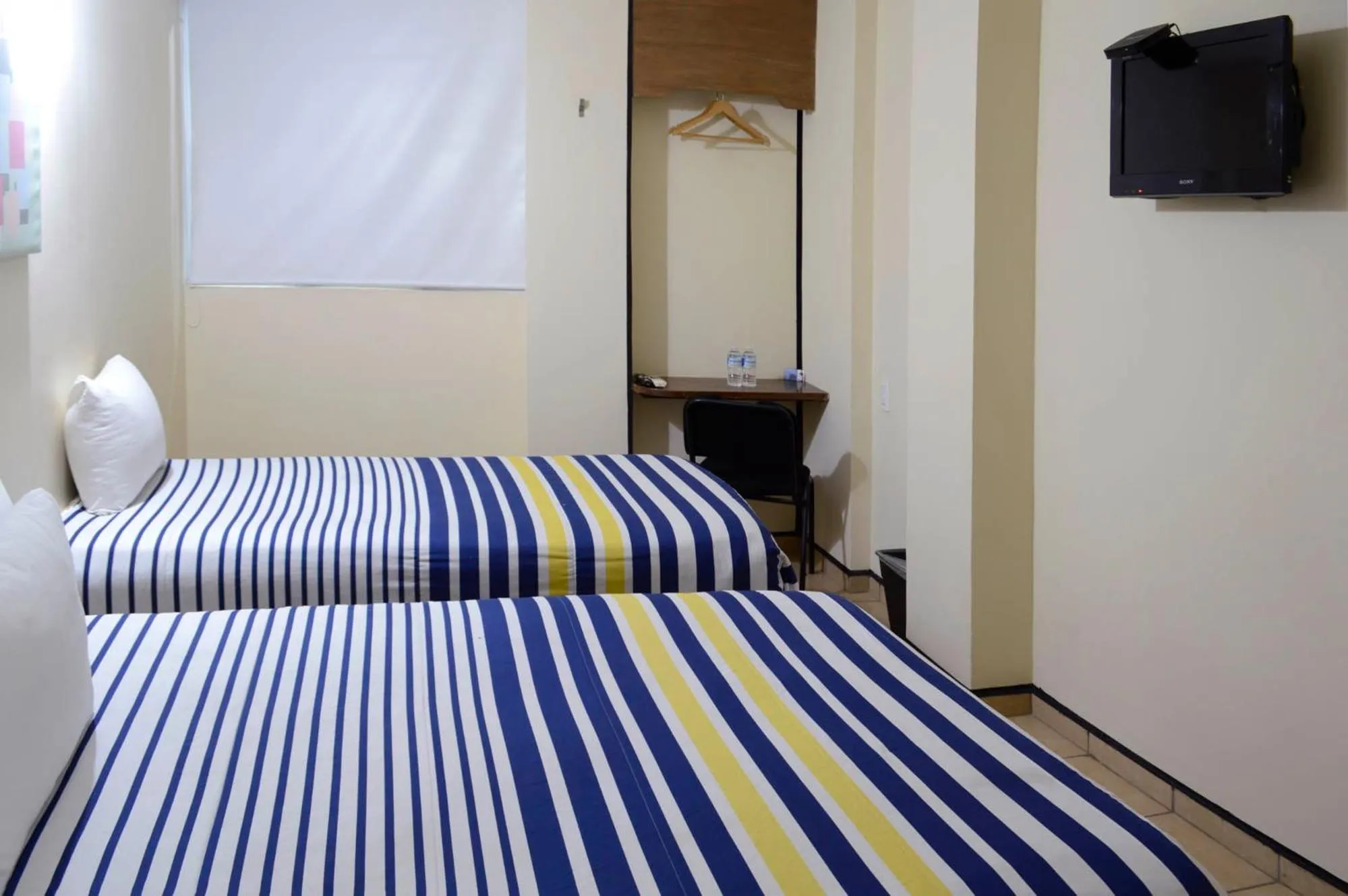 Bed in Hotel Mateos 1215