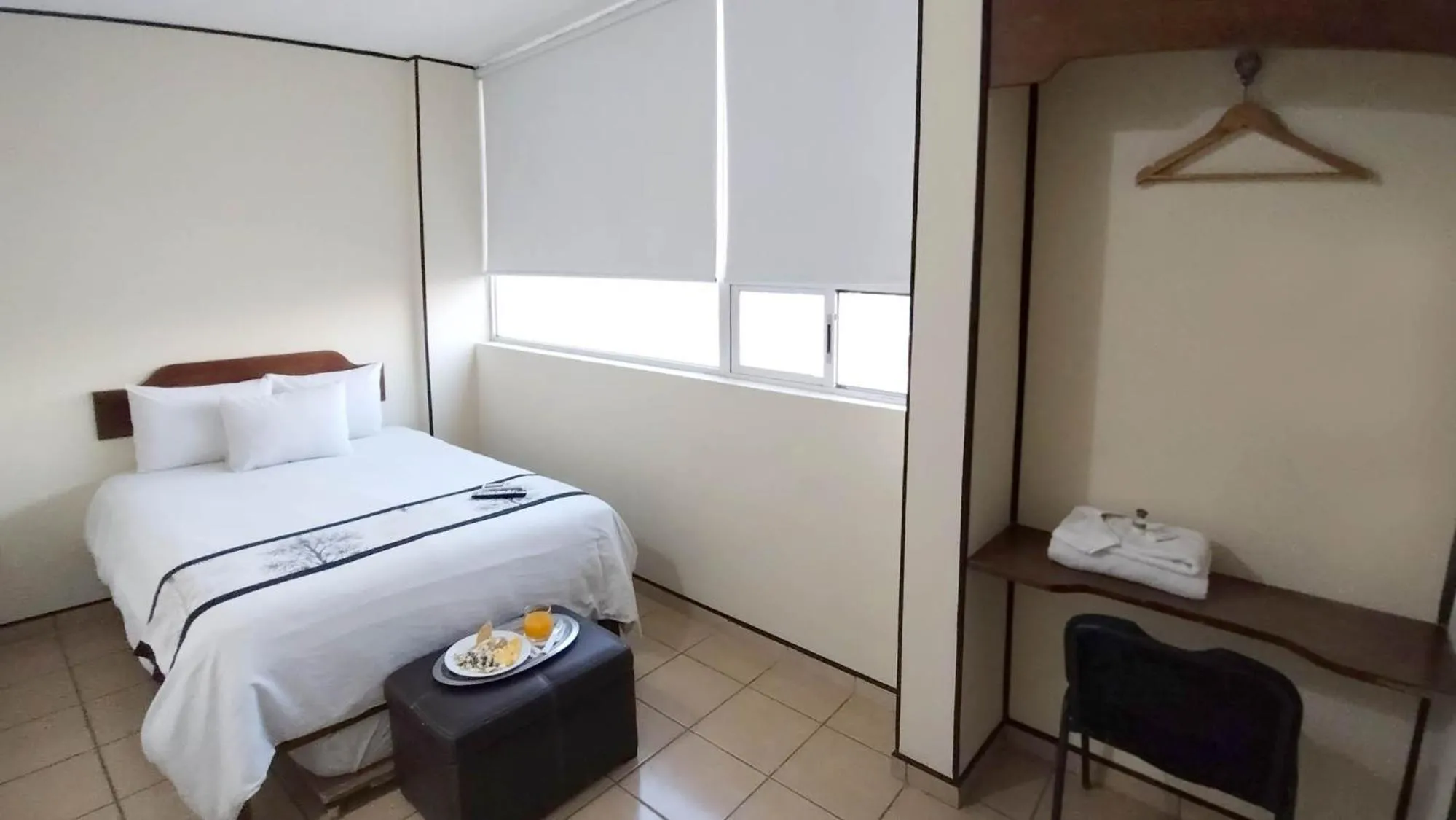 Bed in Hotel Mateos 1215