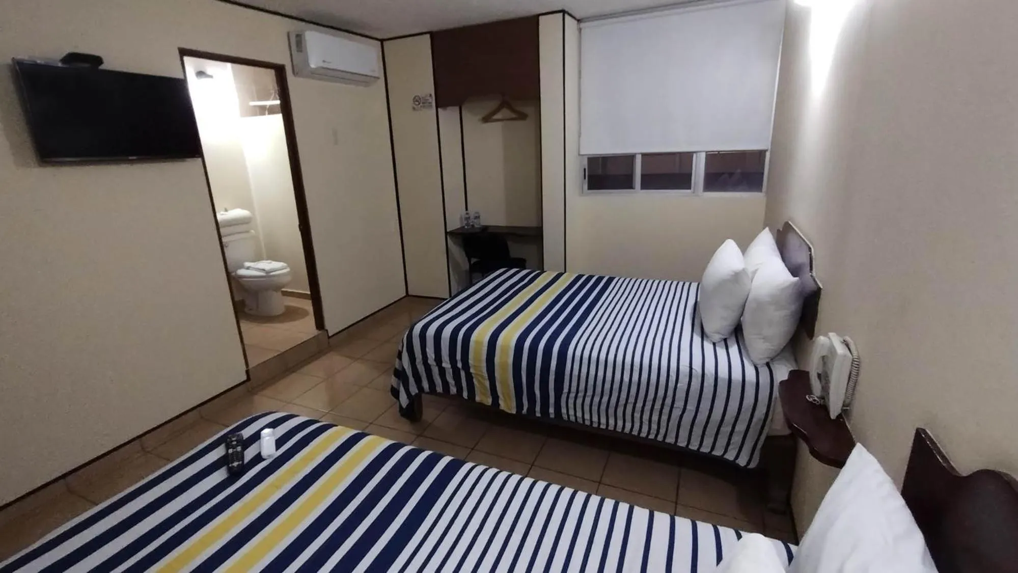 Bed in Hotel Mateos 1215